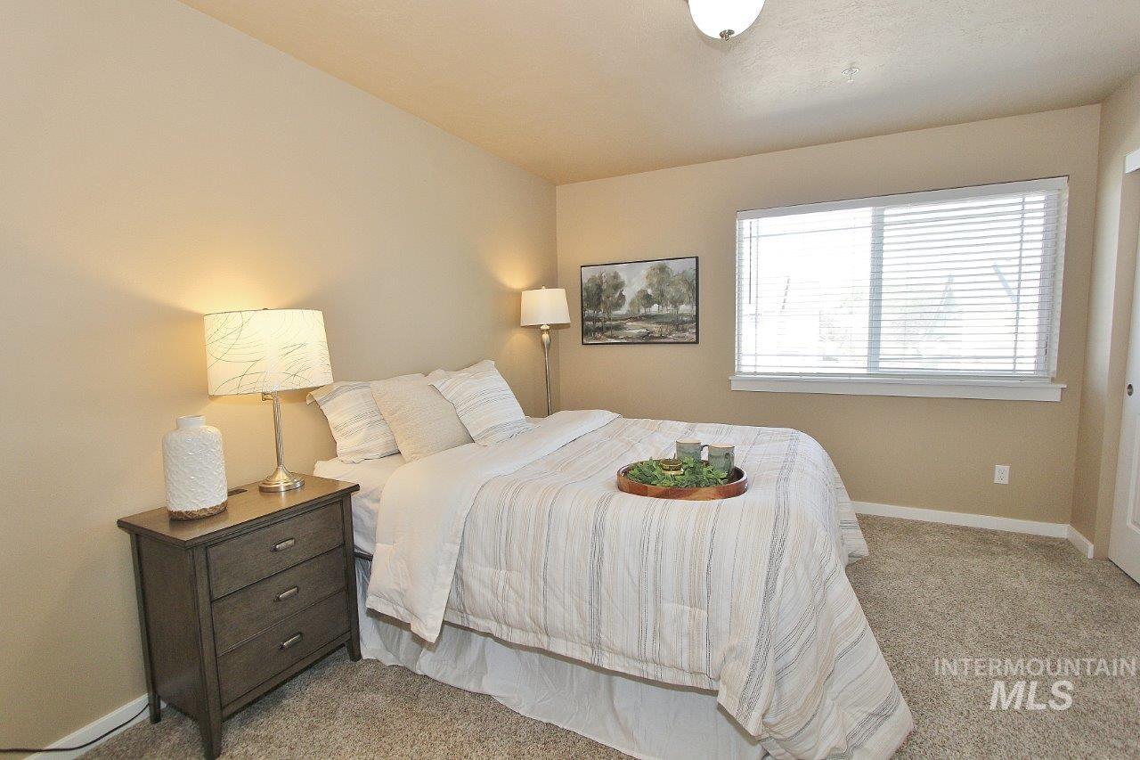 9143 W Brogan Property Photo 12