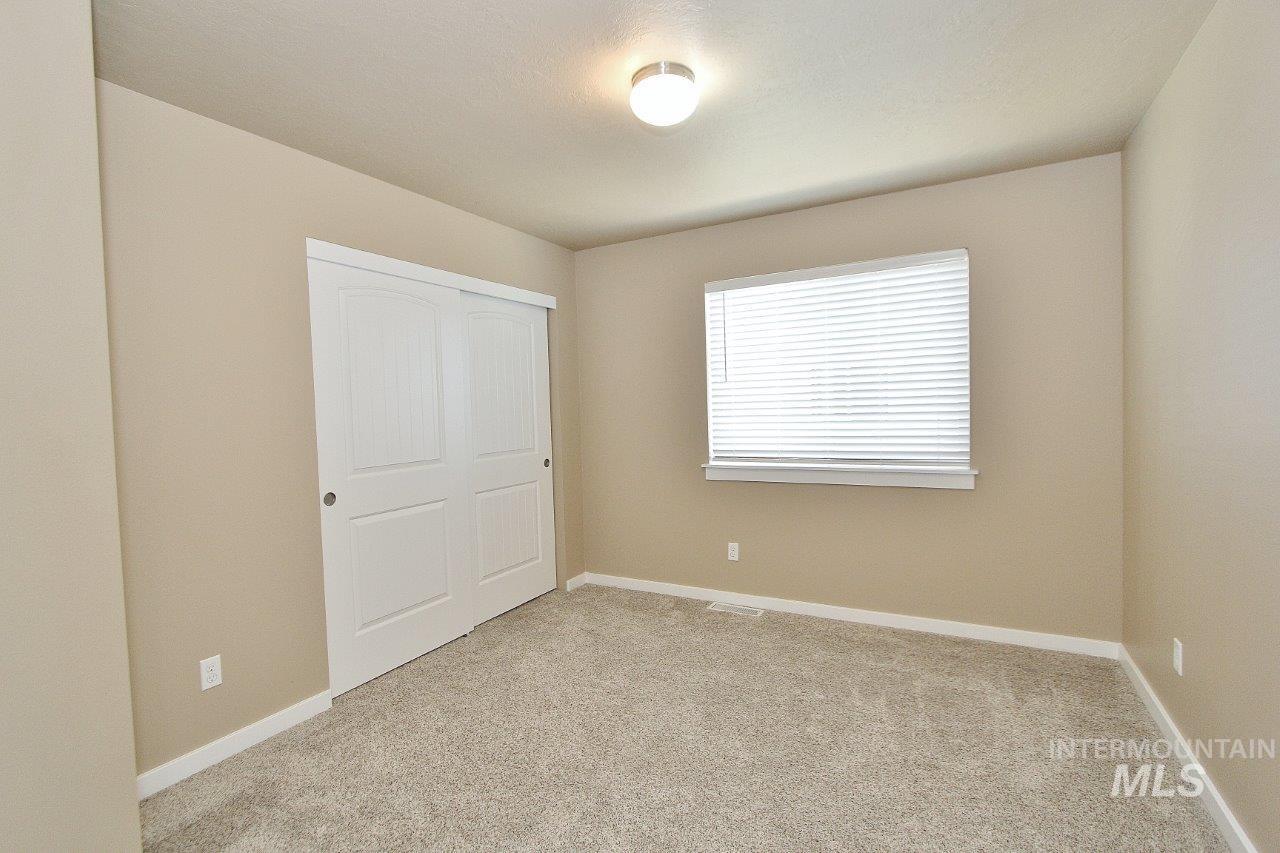 9143 W Brogan Property Photo 16