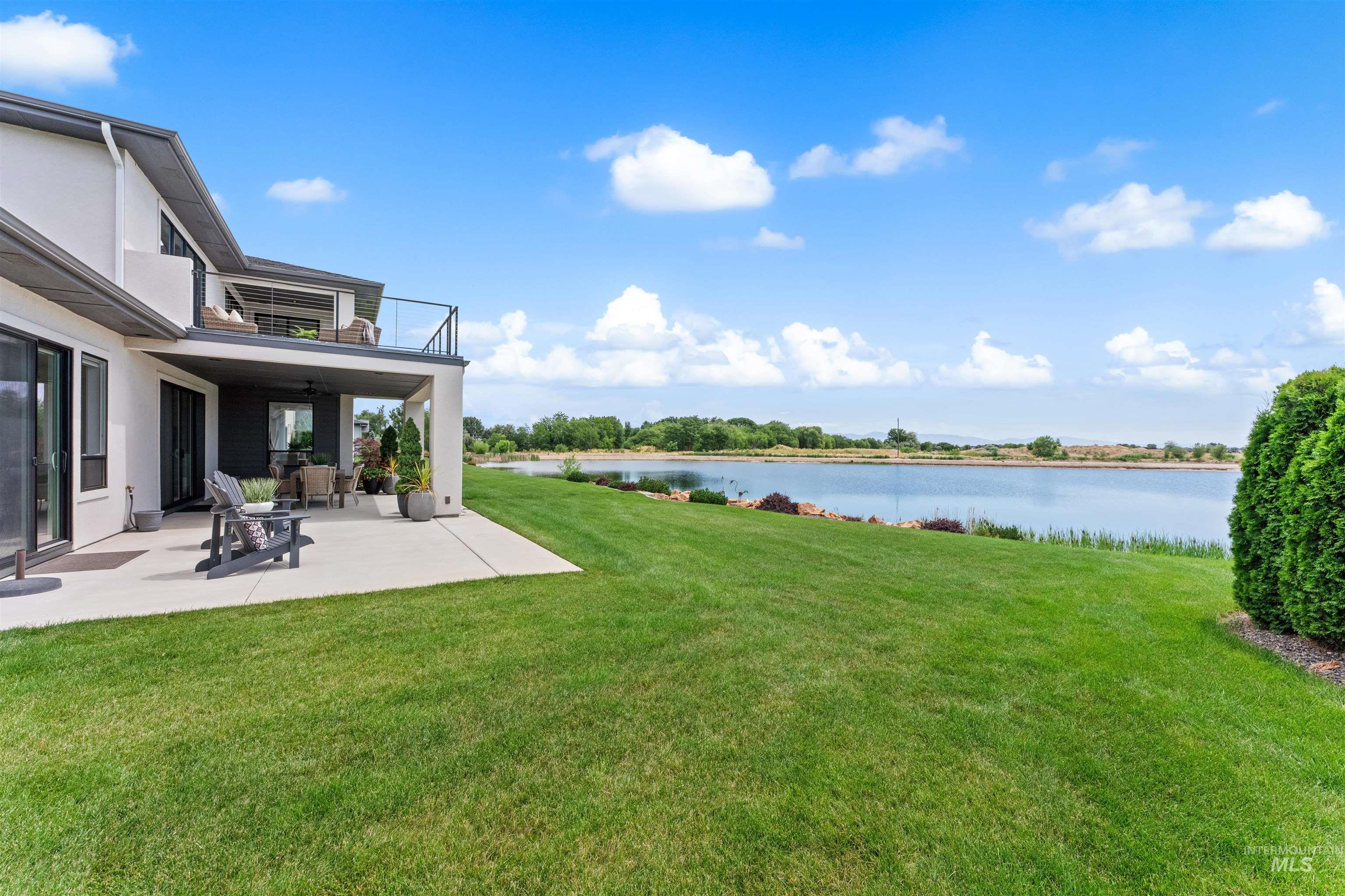 22282 Trigger Ranch Lane Property Photo 11