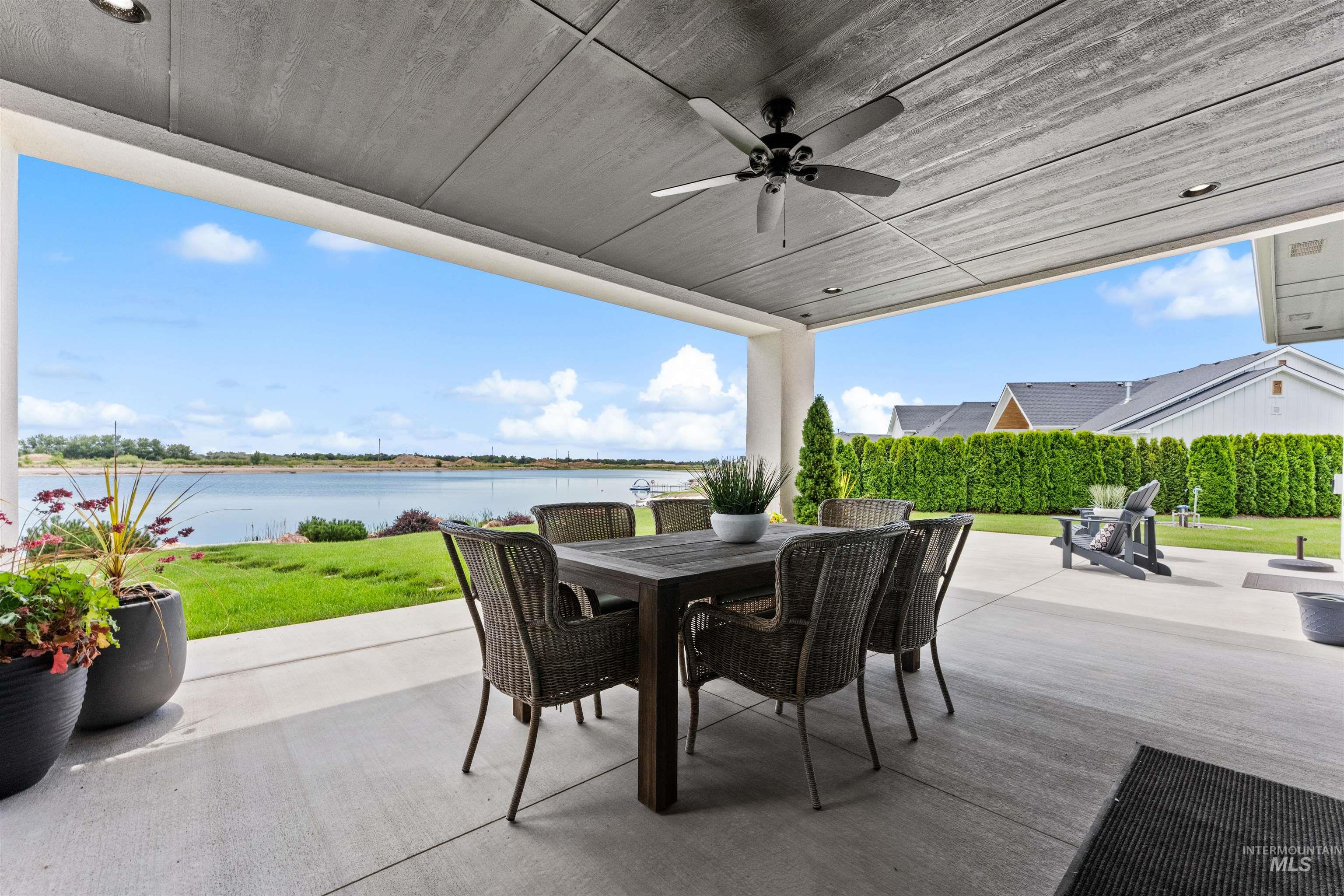 22282 Trigger Ranch Lane Property Photo 12