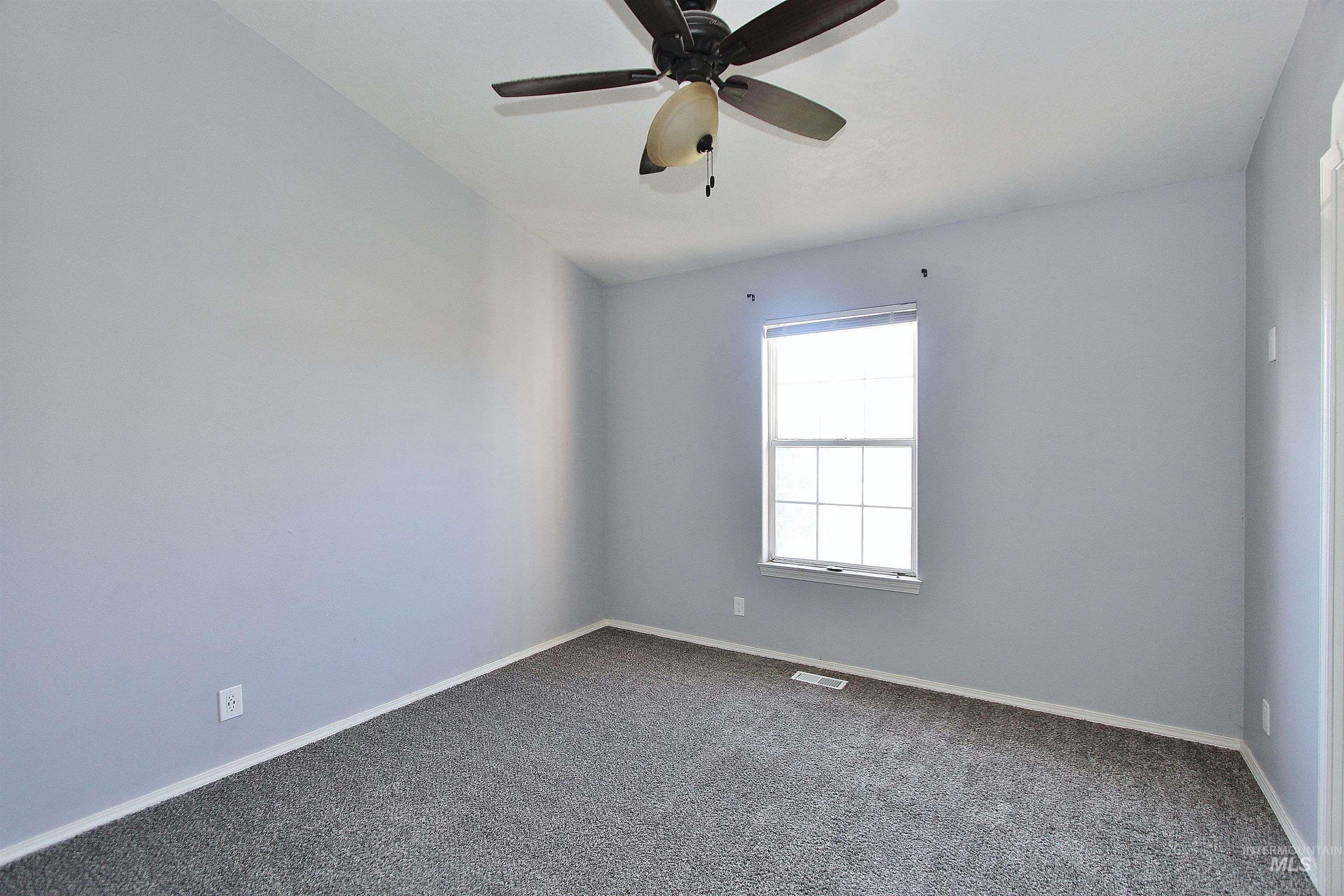54 S Lollipop Dr. Property Photo 17