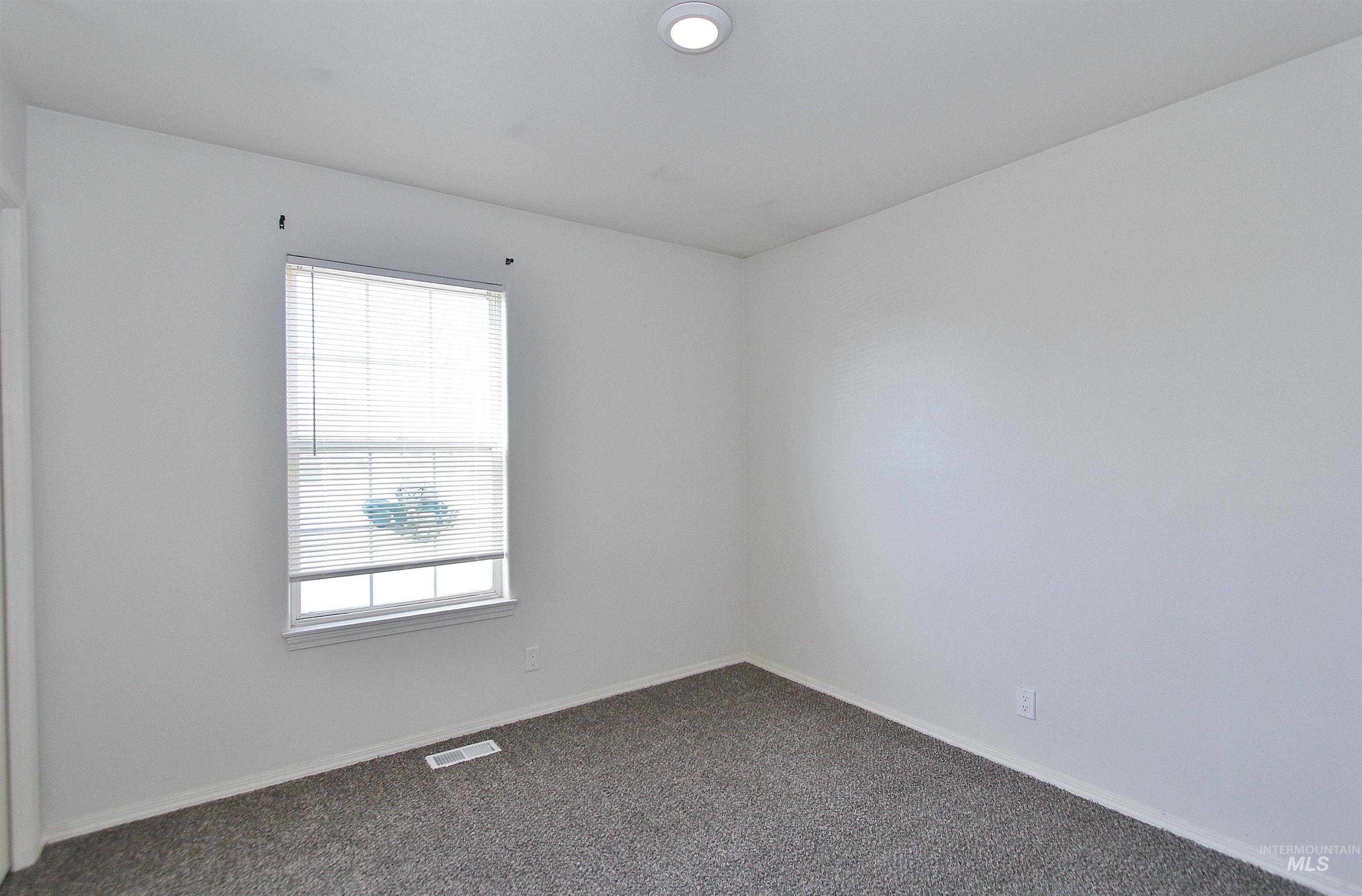 54 S Lollipop Dr. Property Photo 19