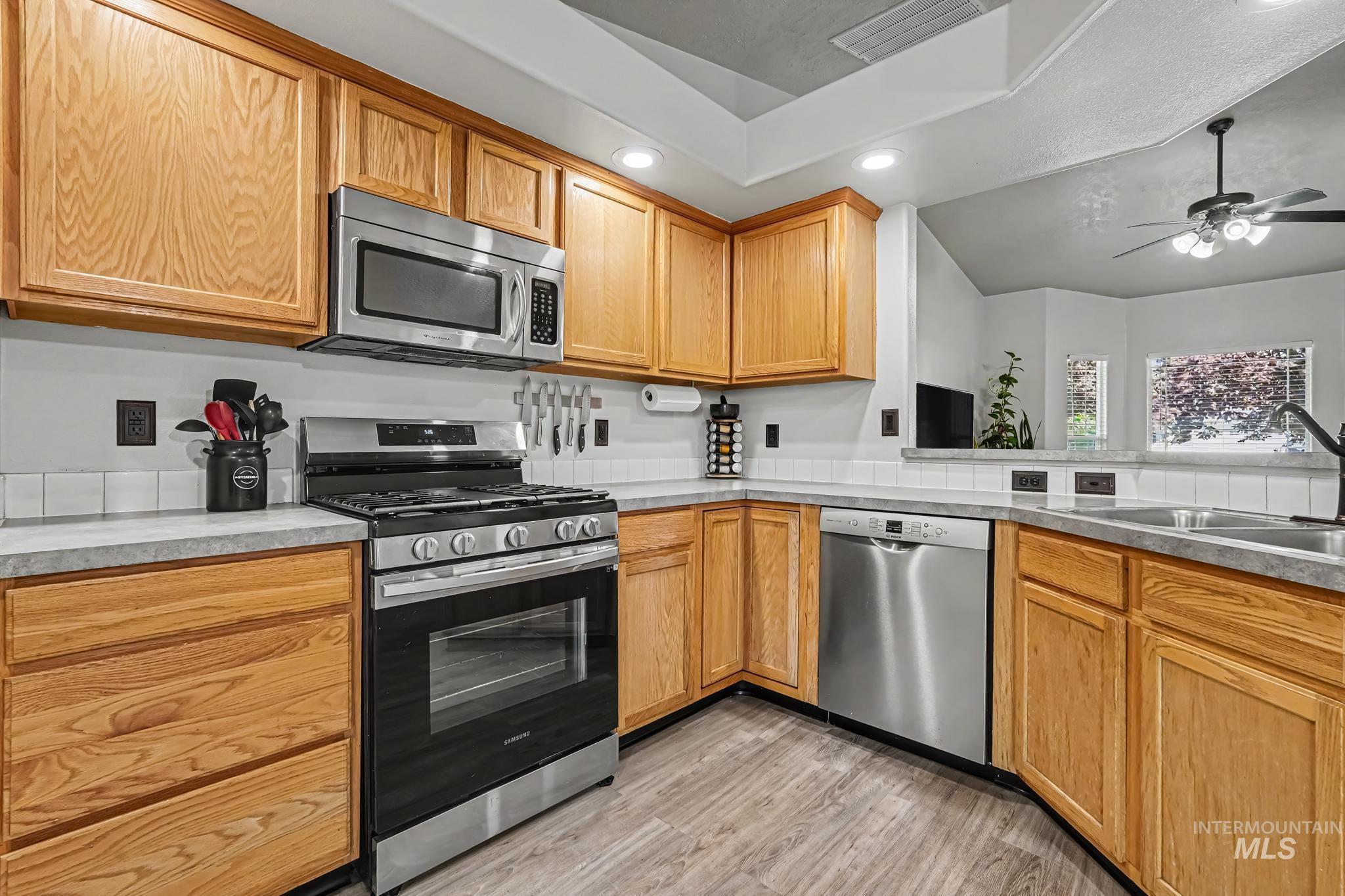 20191 Mather Ave. Property Photo 6