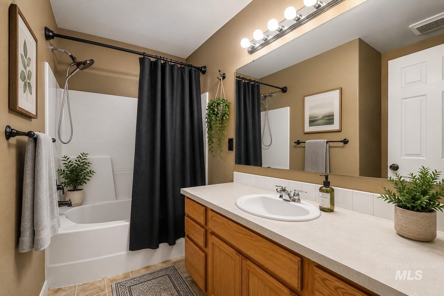 20191 Mather Ave. Property Photo 11