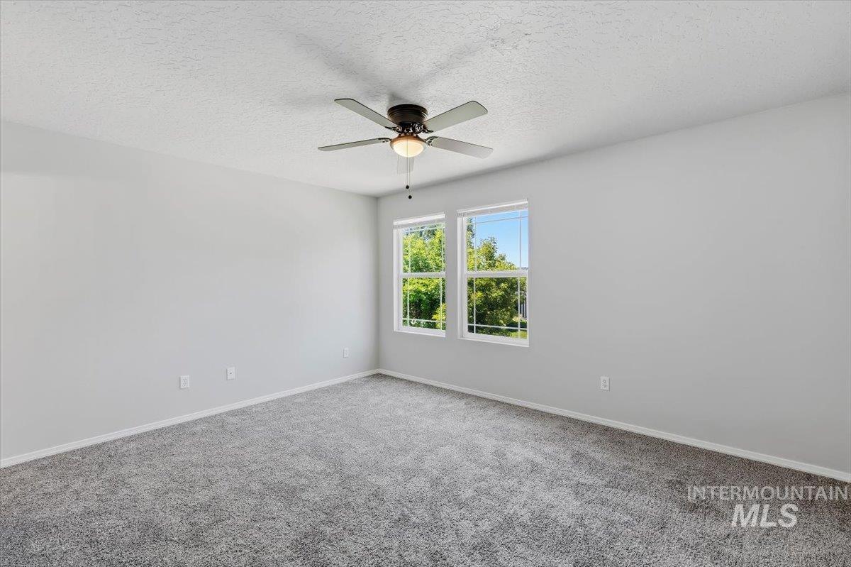 17676 N Armstead Ave Property Photo 16