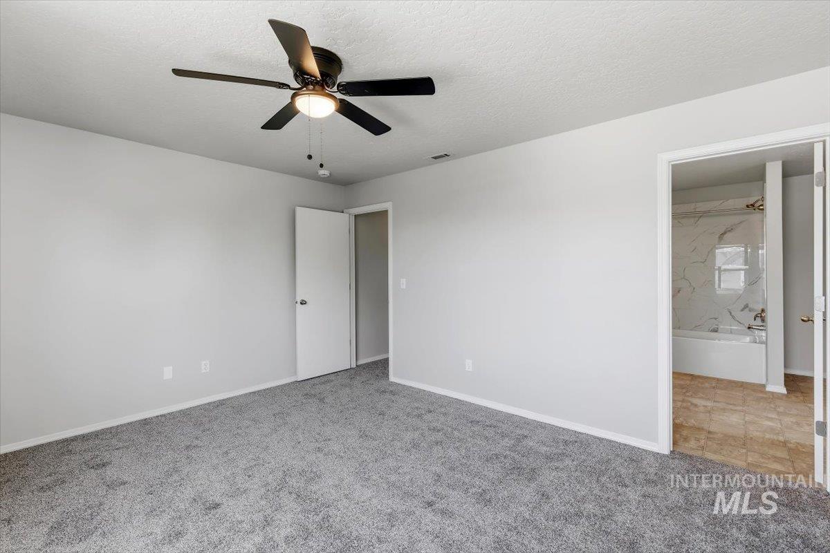 17676 N Armstead Ave Property Photo 18