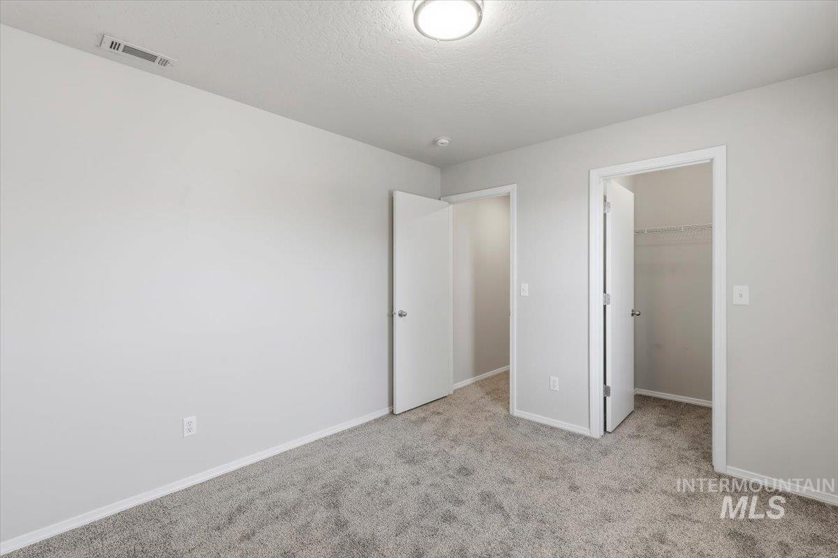 17676 N Armstead Ave Property Photo 28