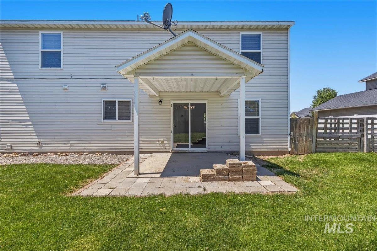 17676 N Armstead Ave Property Photo 31