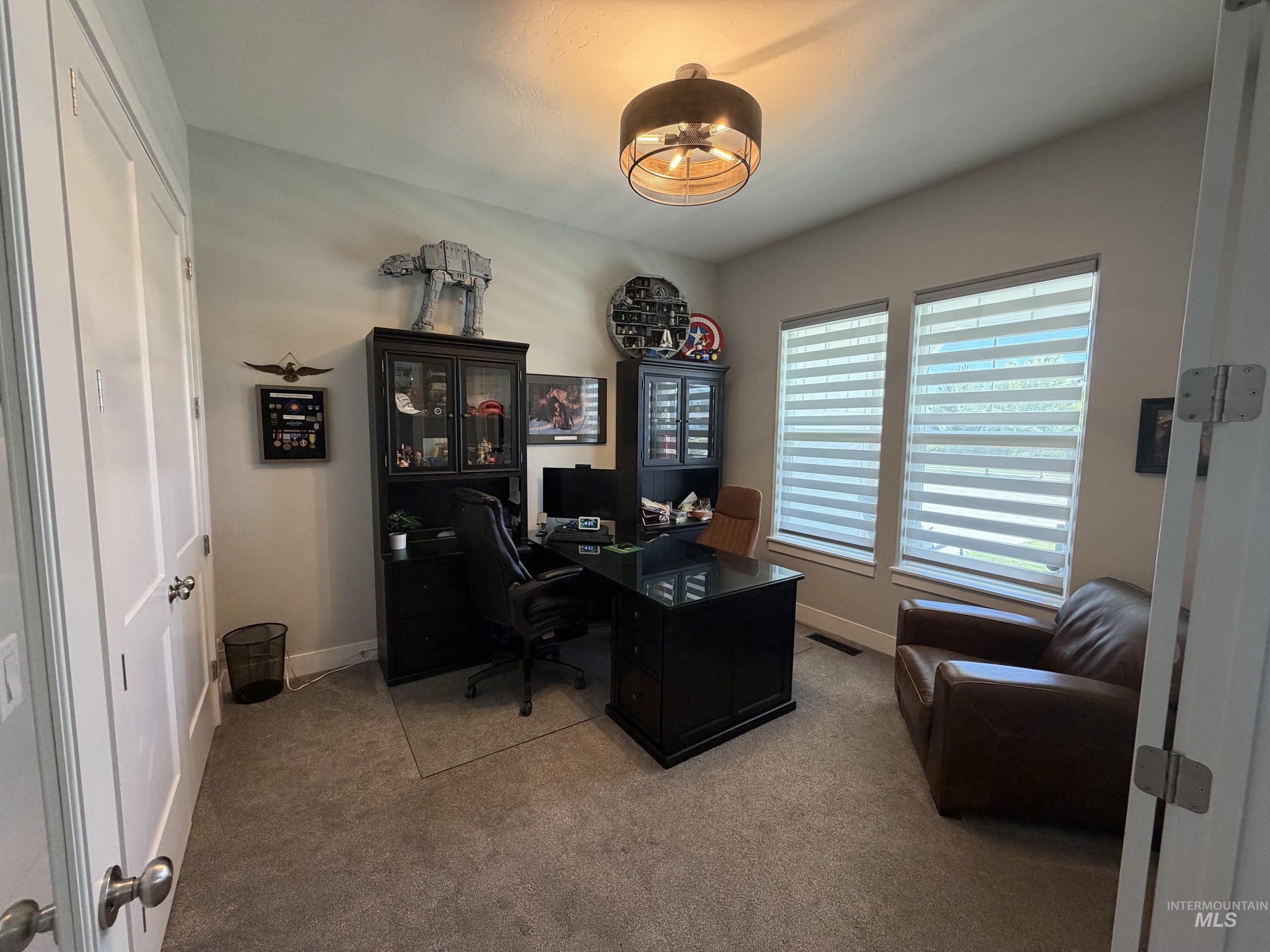 2624 E Lawton Drive Property Photo 32