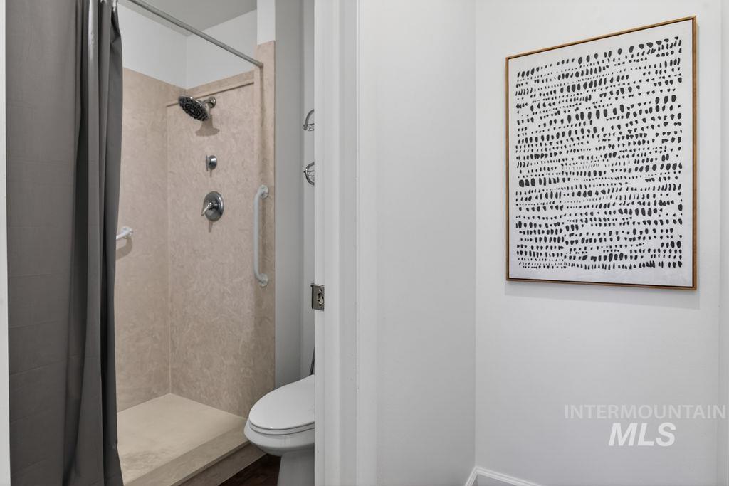 4230 E Chinden Blvd Property Photo 29