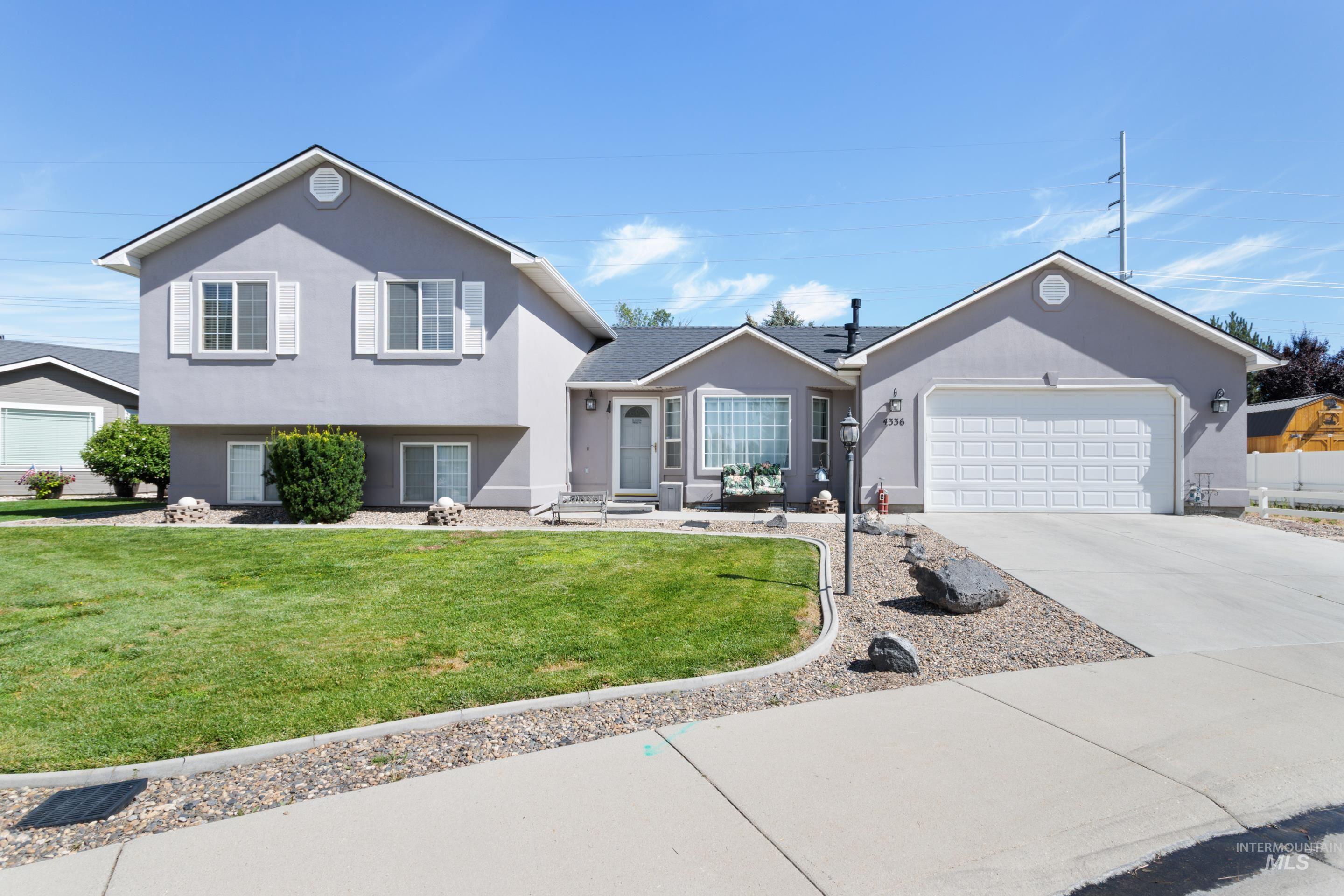 4336 W Niemann Dr
