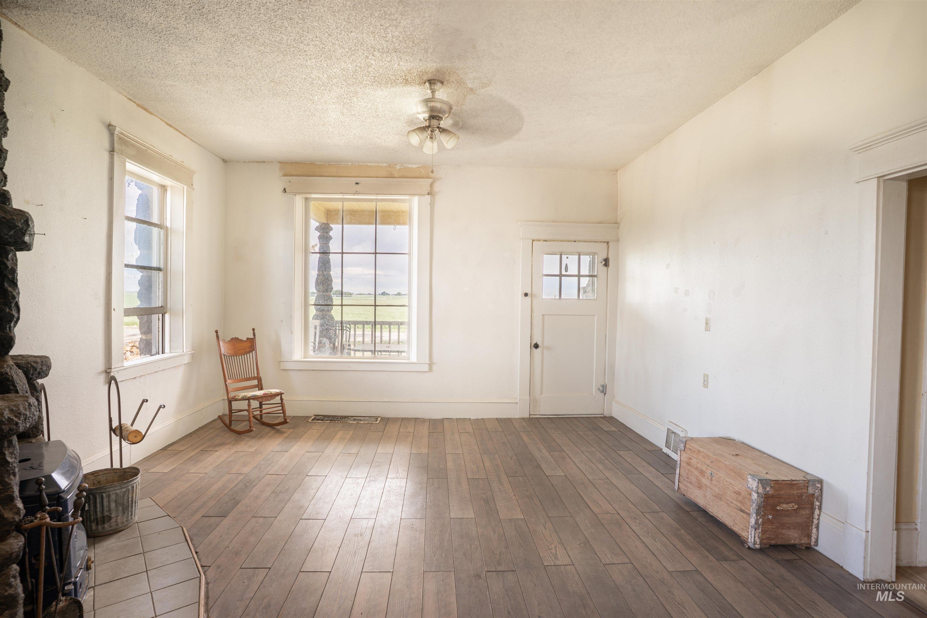 447 S 550 E Property Photo 10