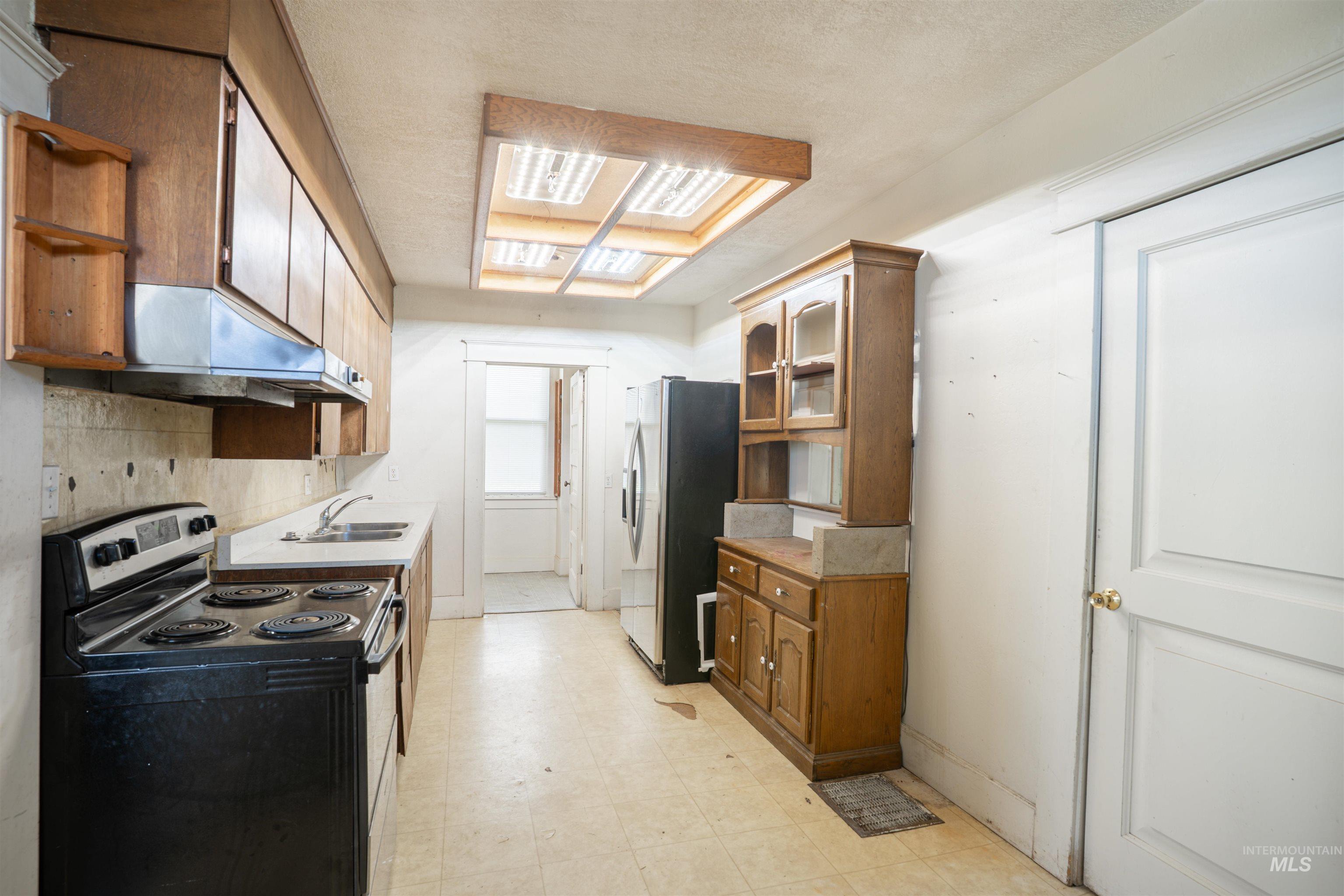 447 S 550 E Property Photo 20