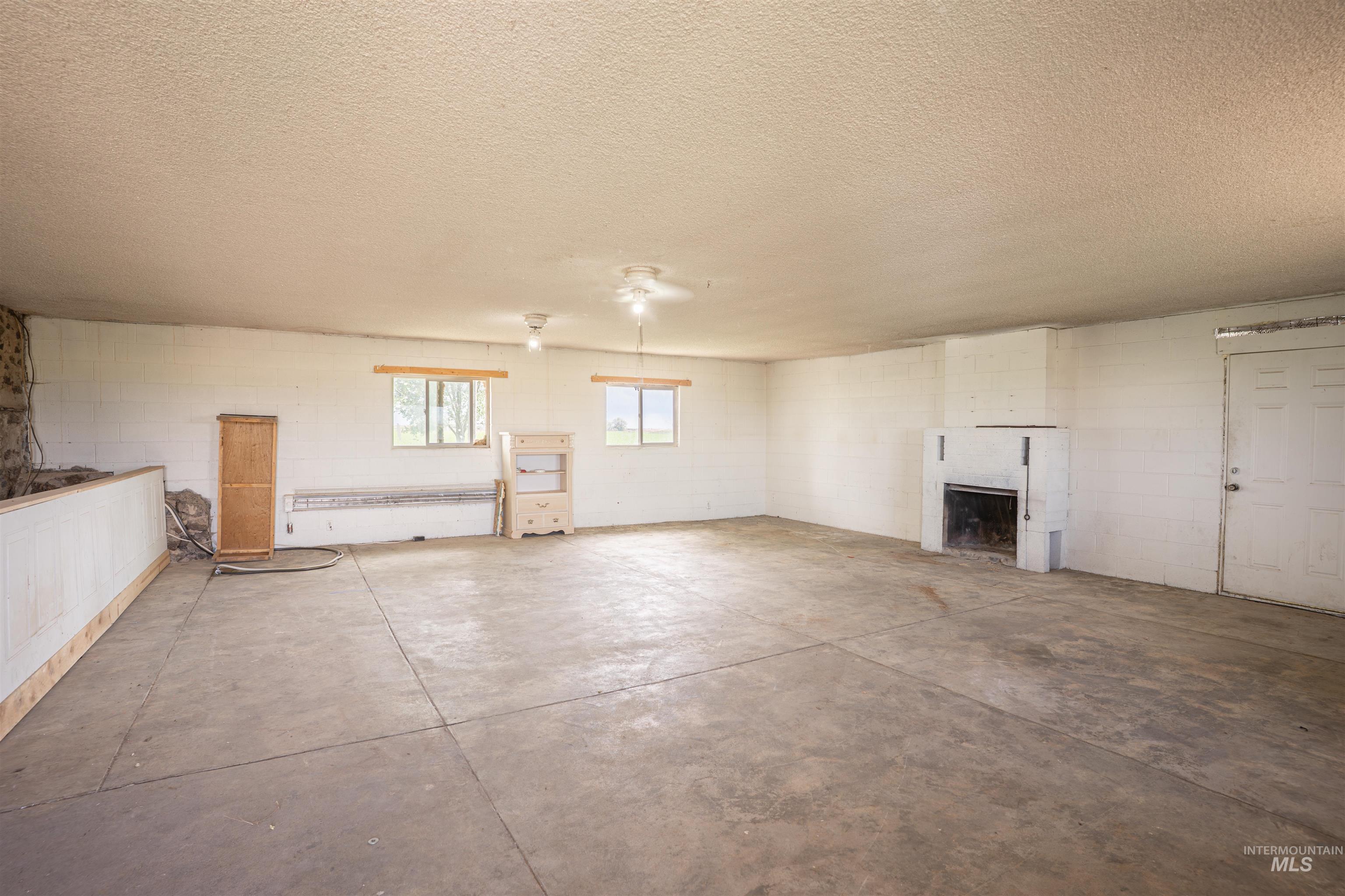 447 S 550 E Property Photo 23