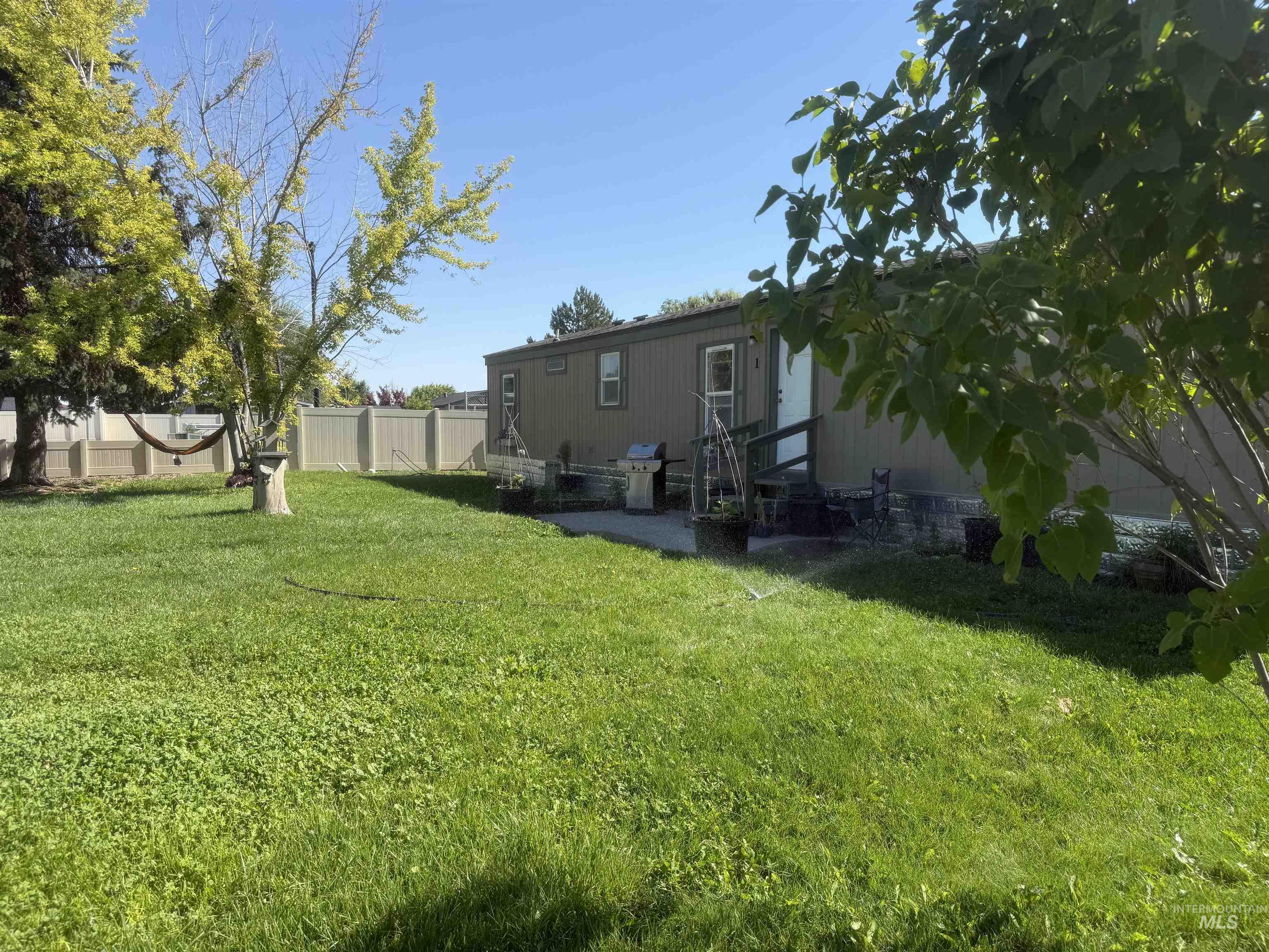 5016 E. Ustick Property Photo 3