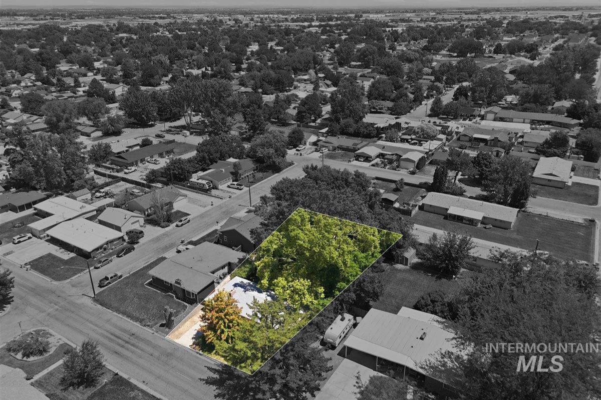 3205 College Ave Property Photo 5