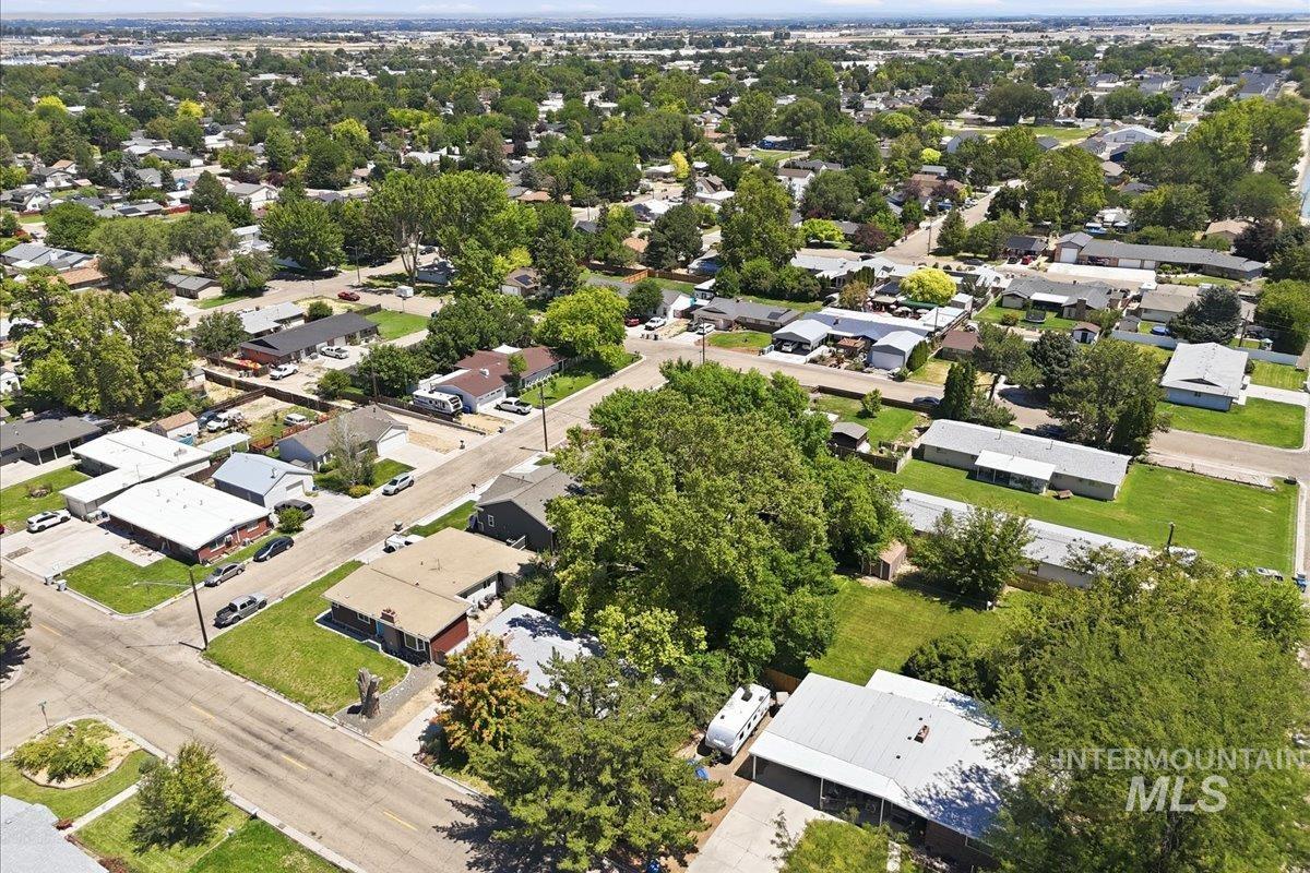 3205 College Ave Property Photo 8