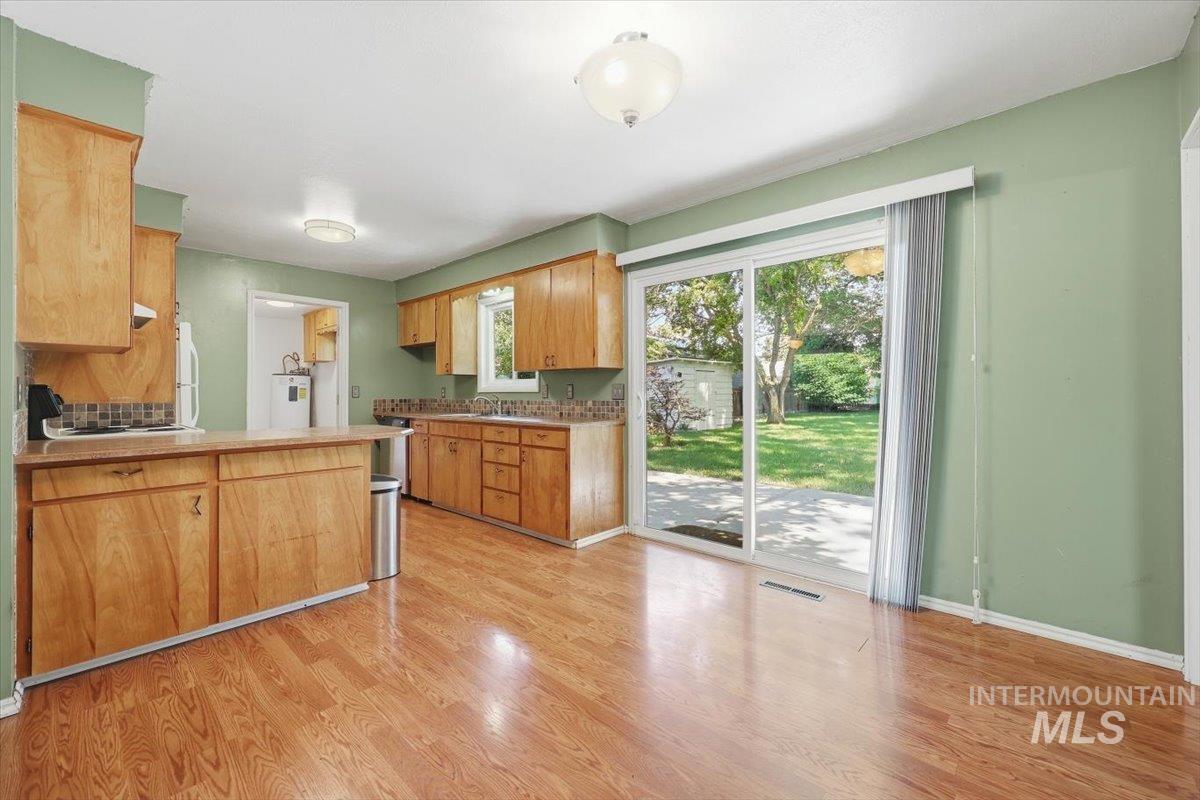 3205 College Ave Property Photo 14