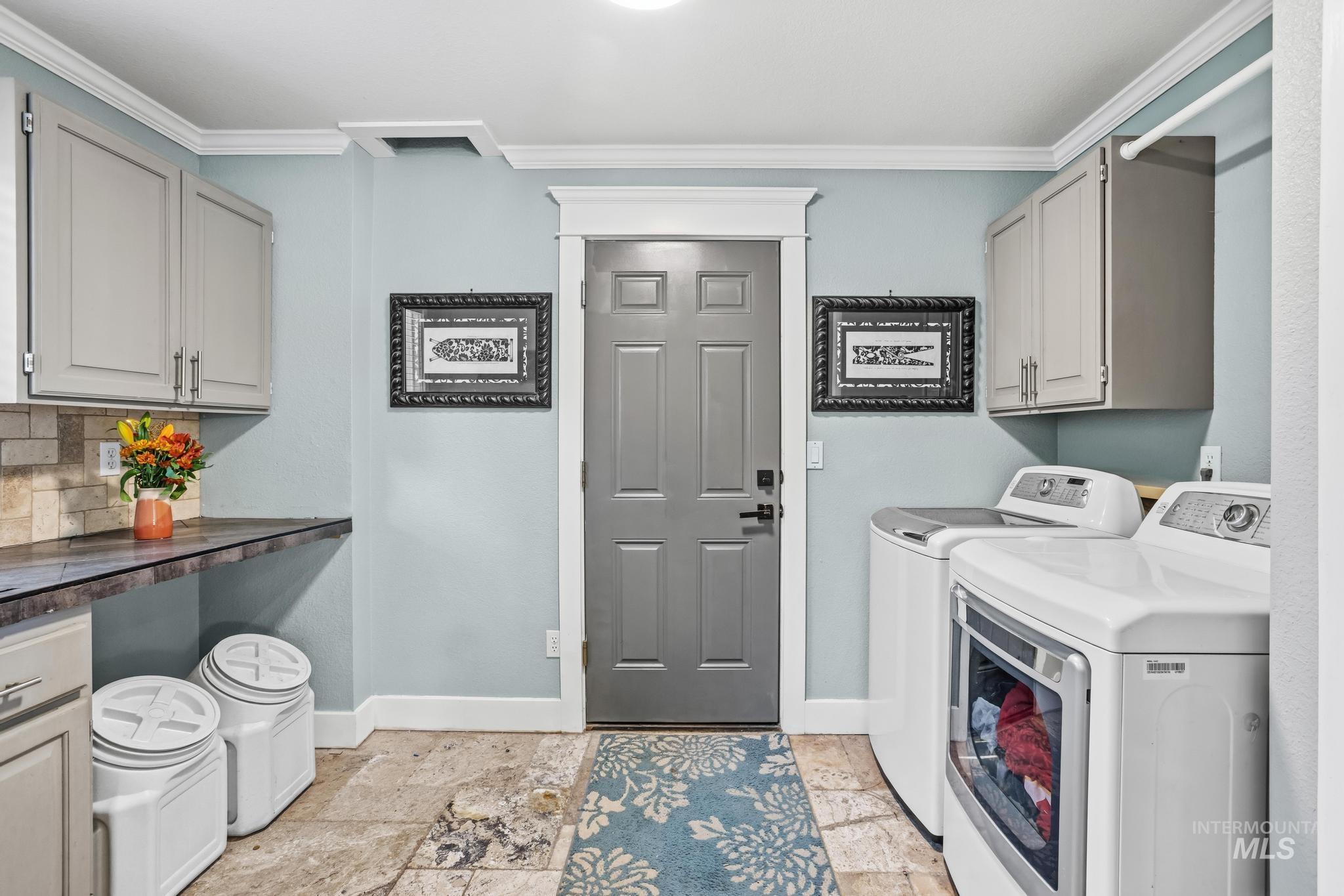 4672 N Marcliffe Way Property Photo 15