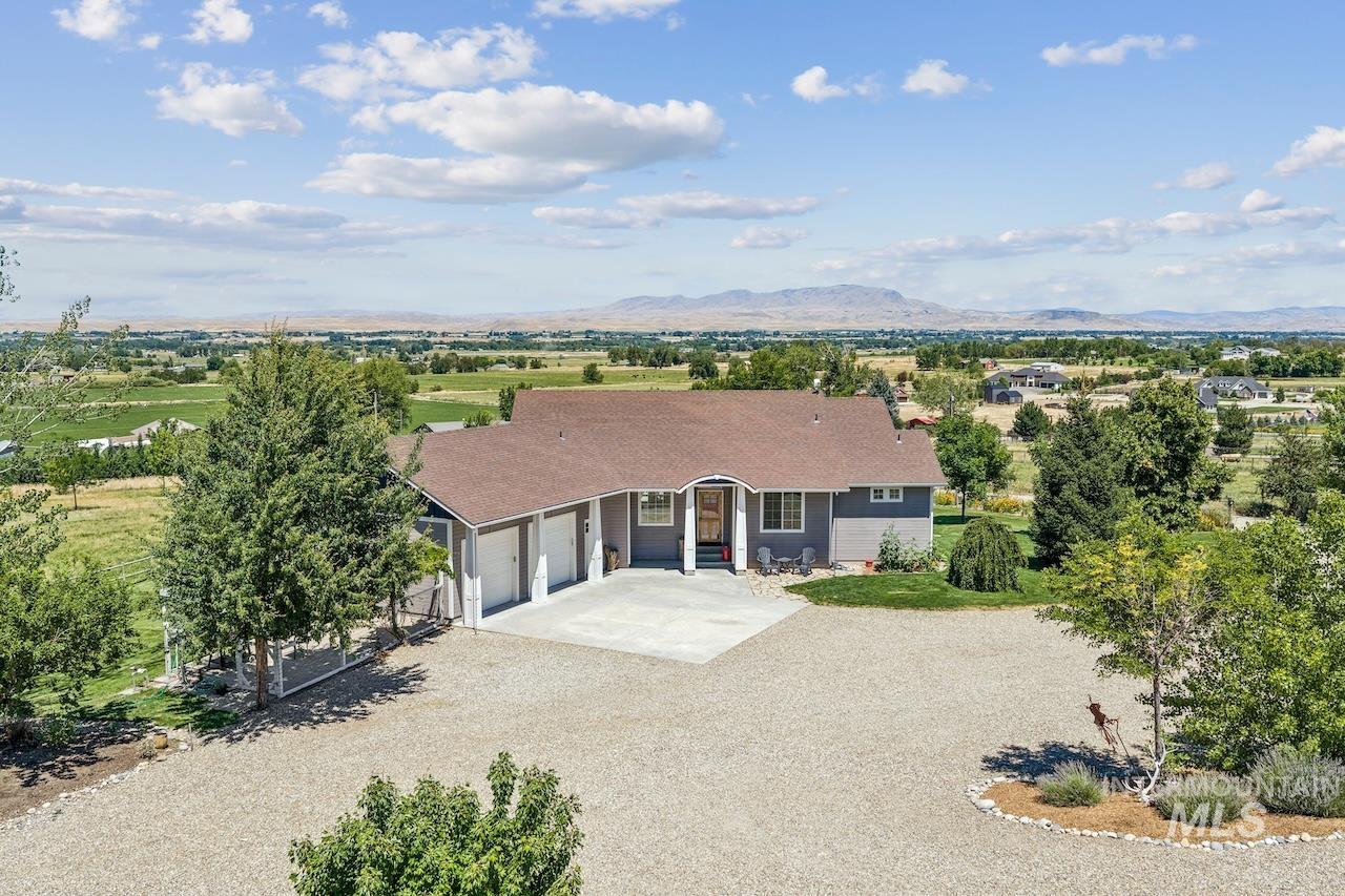7305 Mustang Ln Property Photo 2