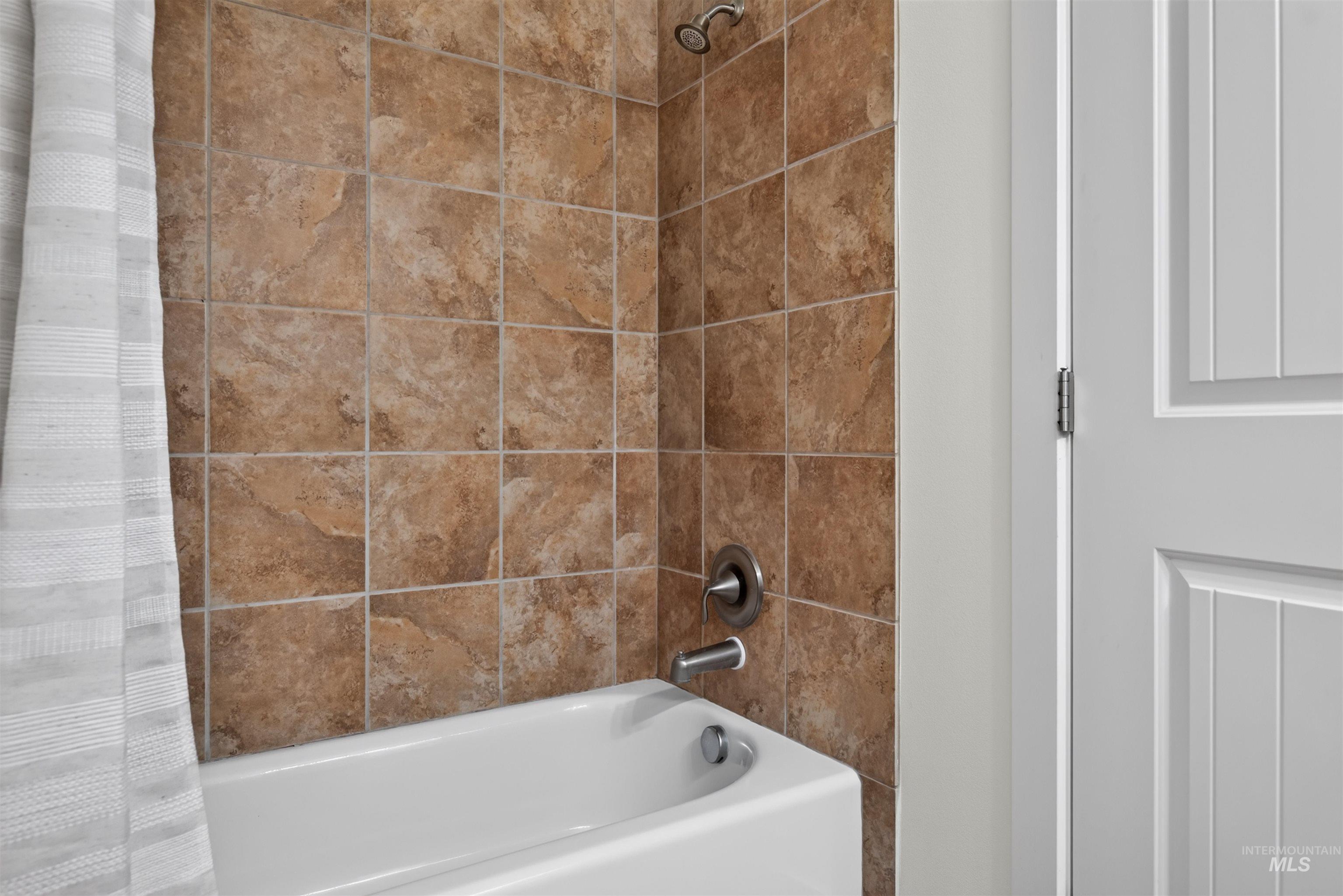 9139 W Brogan Dr. Property Photo 24