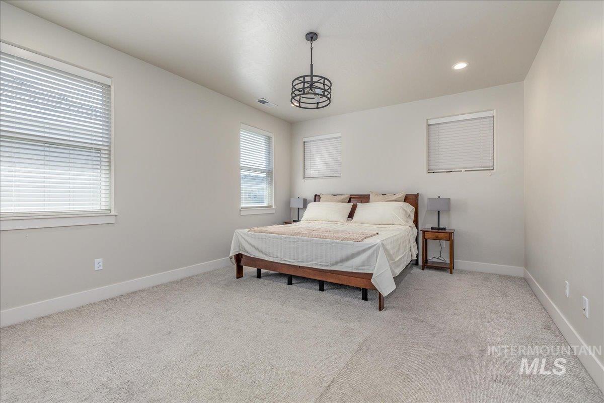 5562 S Zaivcla Ave. Property Photo 25