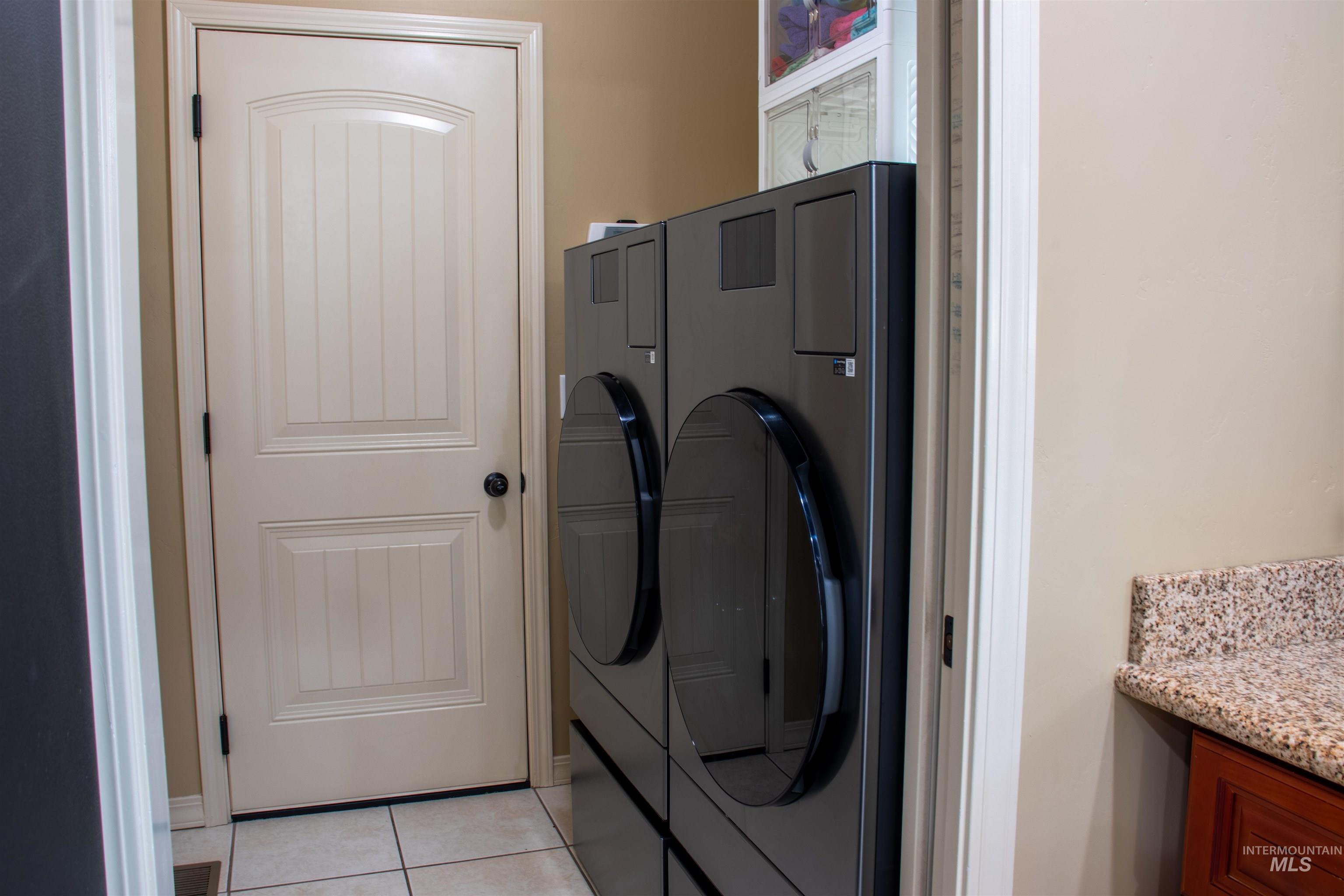 2000 M Street Property Photo 11