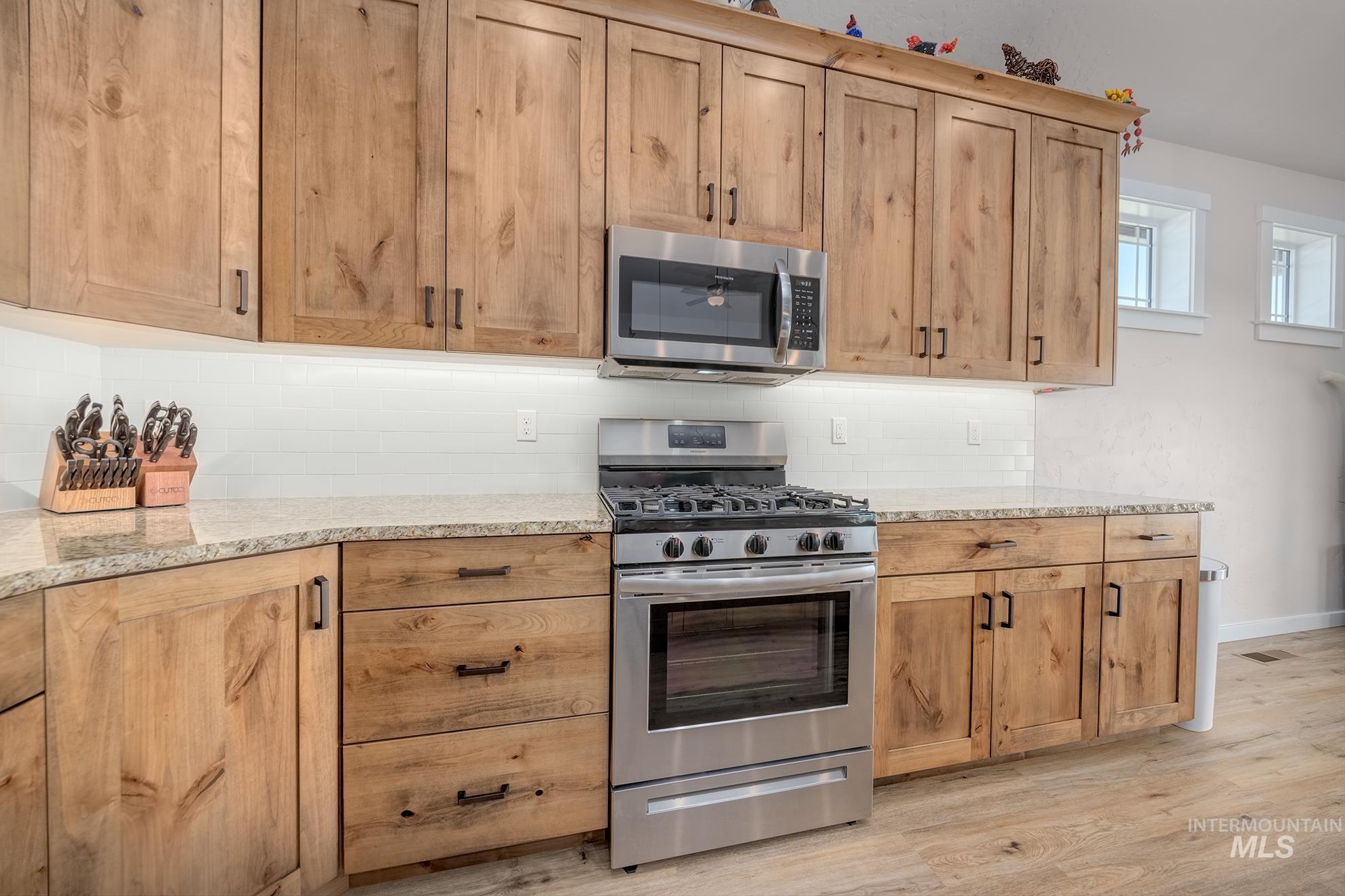 760 Sawgrass Court Property Photo 8