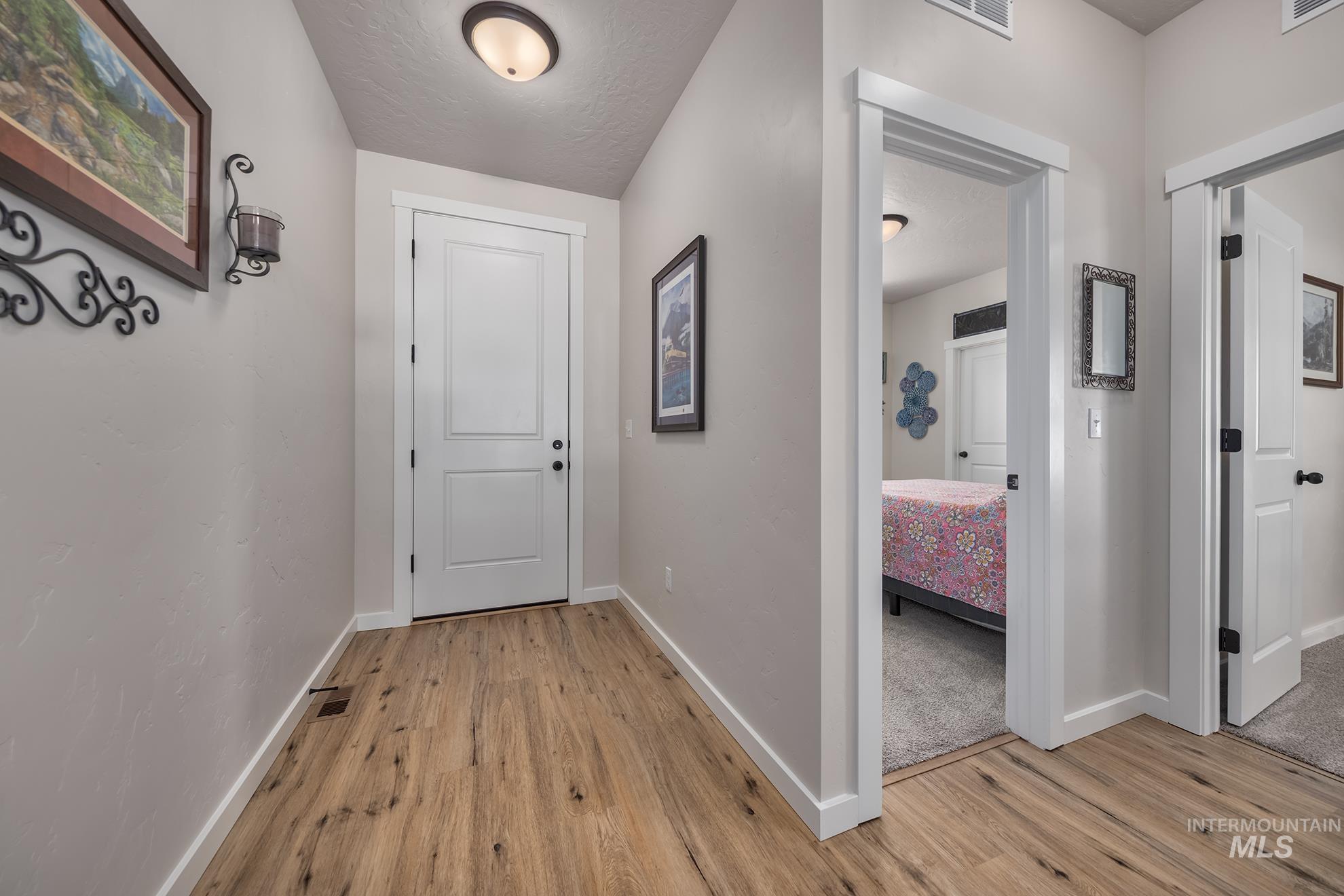 760 Sawgrass Court Property Photo 13