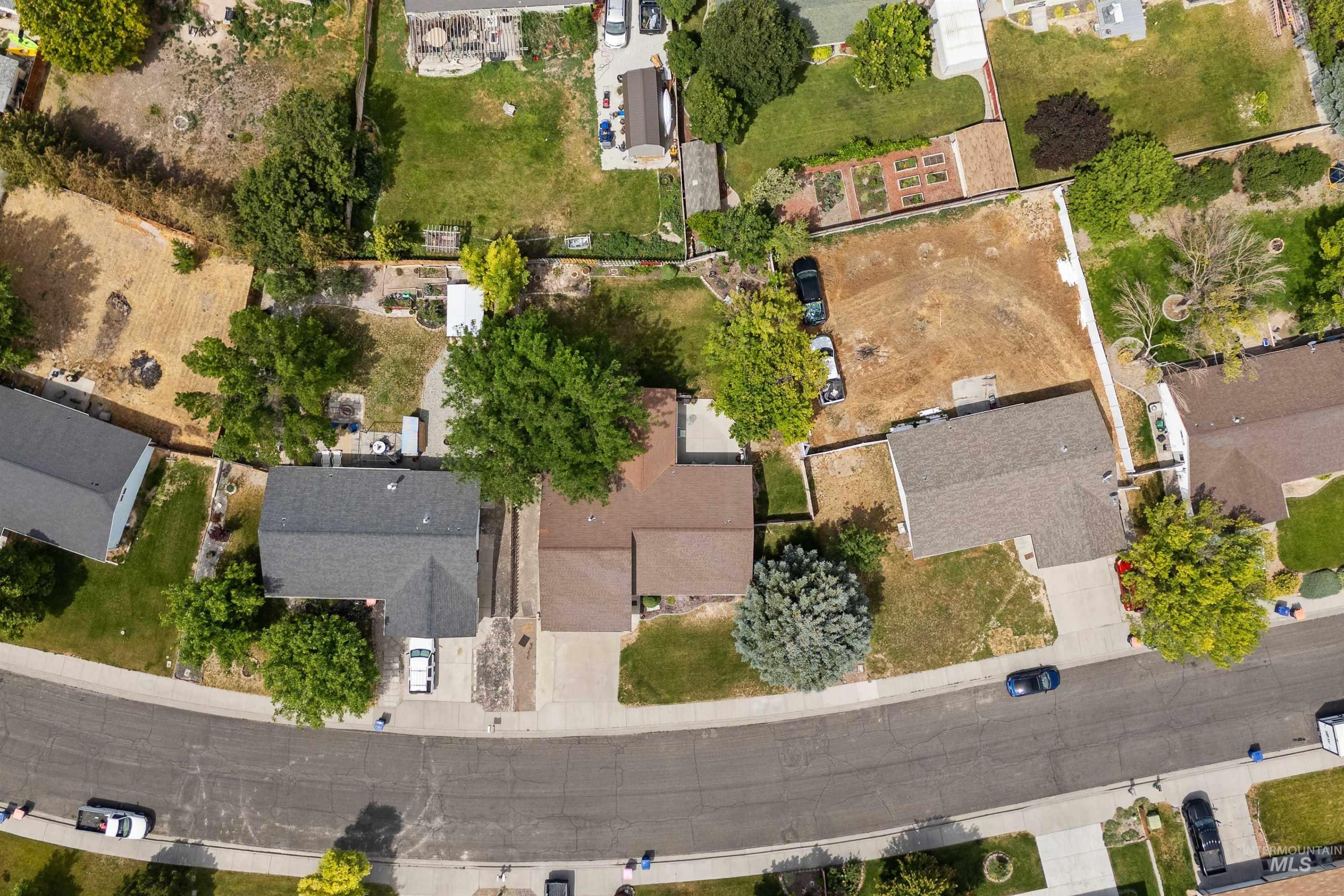 253 Coronado Ave Property Photo 42