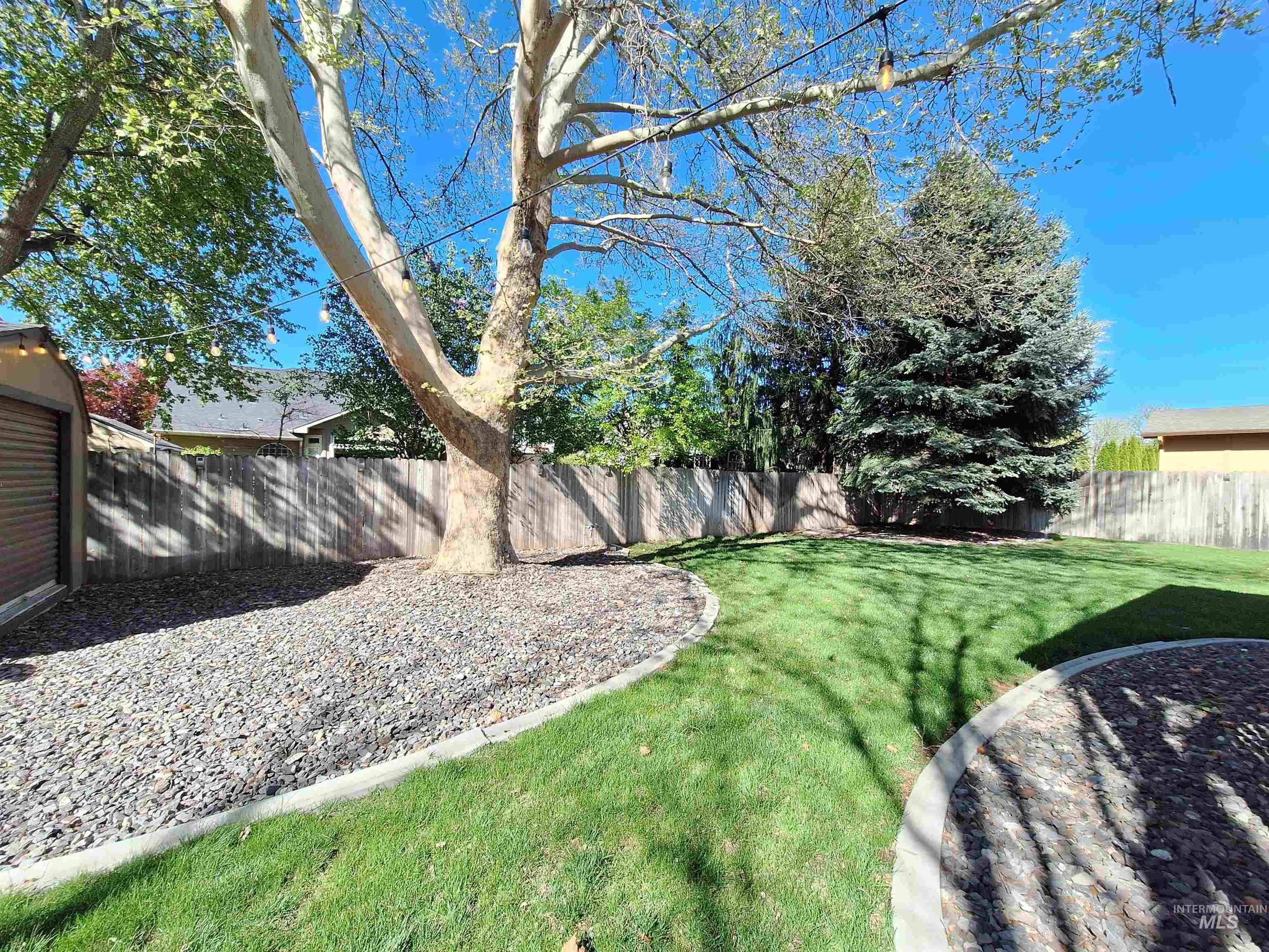 452 Bitterbrush Ave Property Photo 30