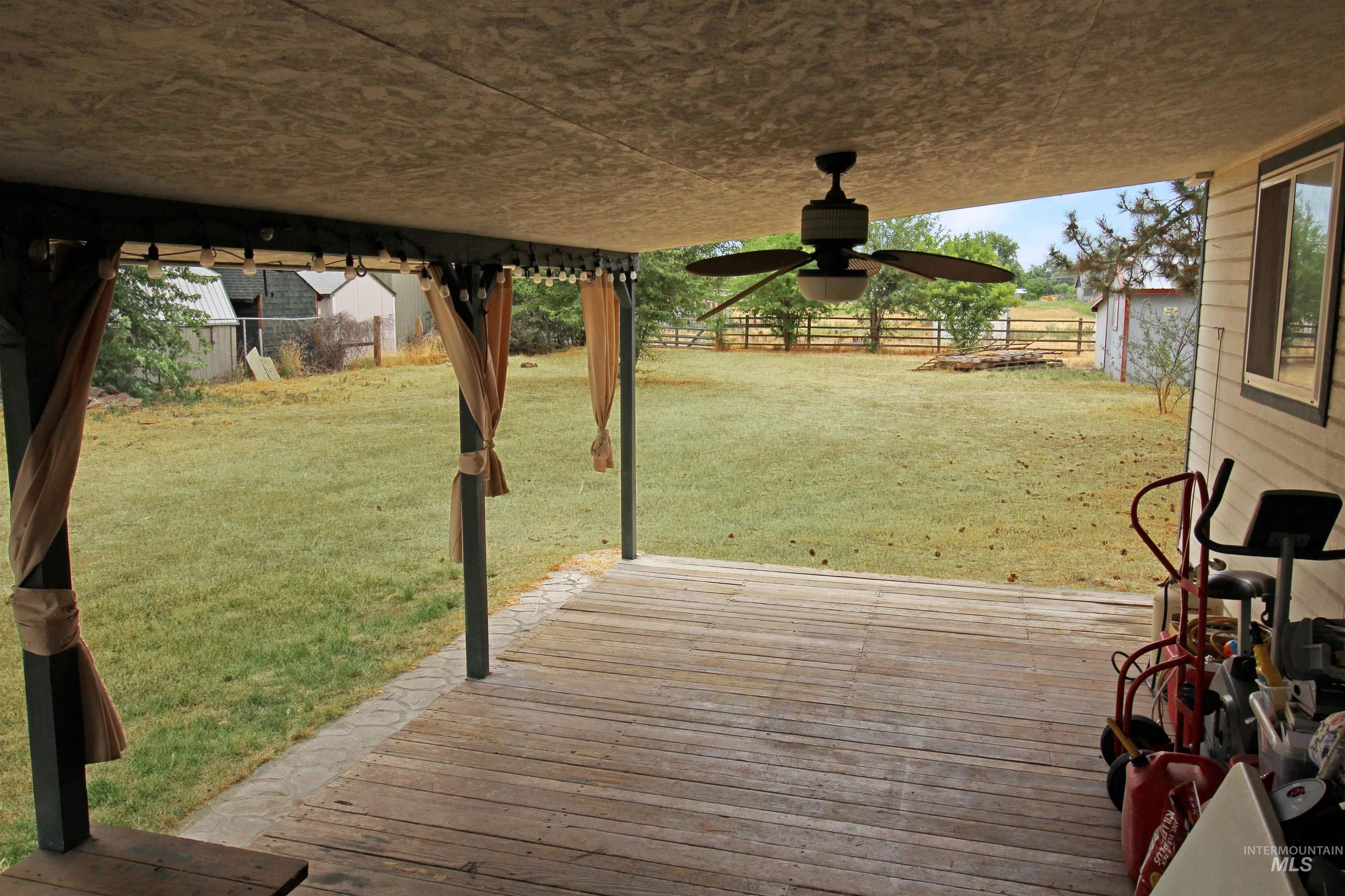 1265 Pioneer Property Photo 4