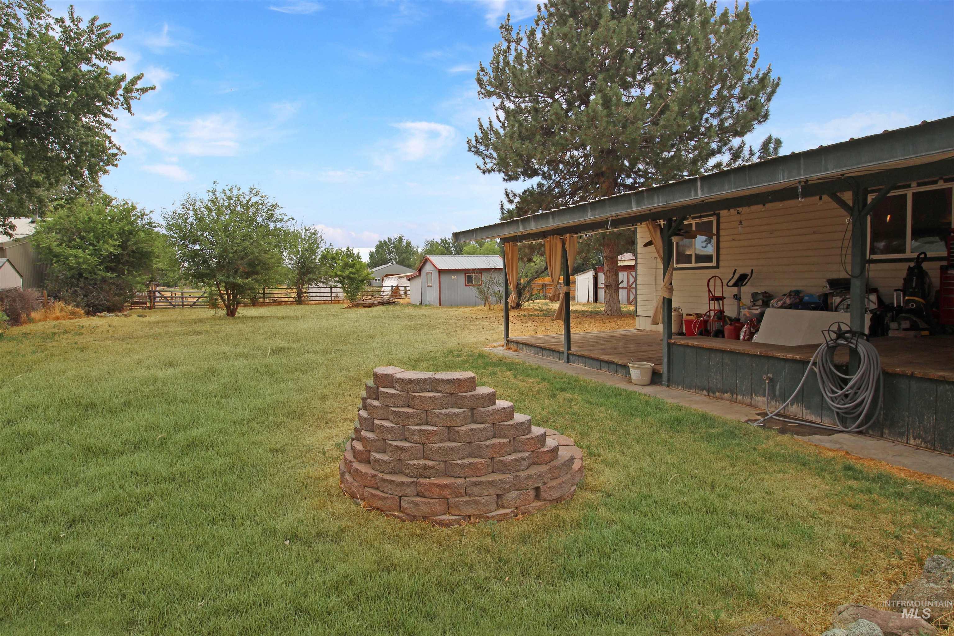 1265 Pioneer Property Photo 5