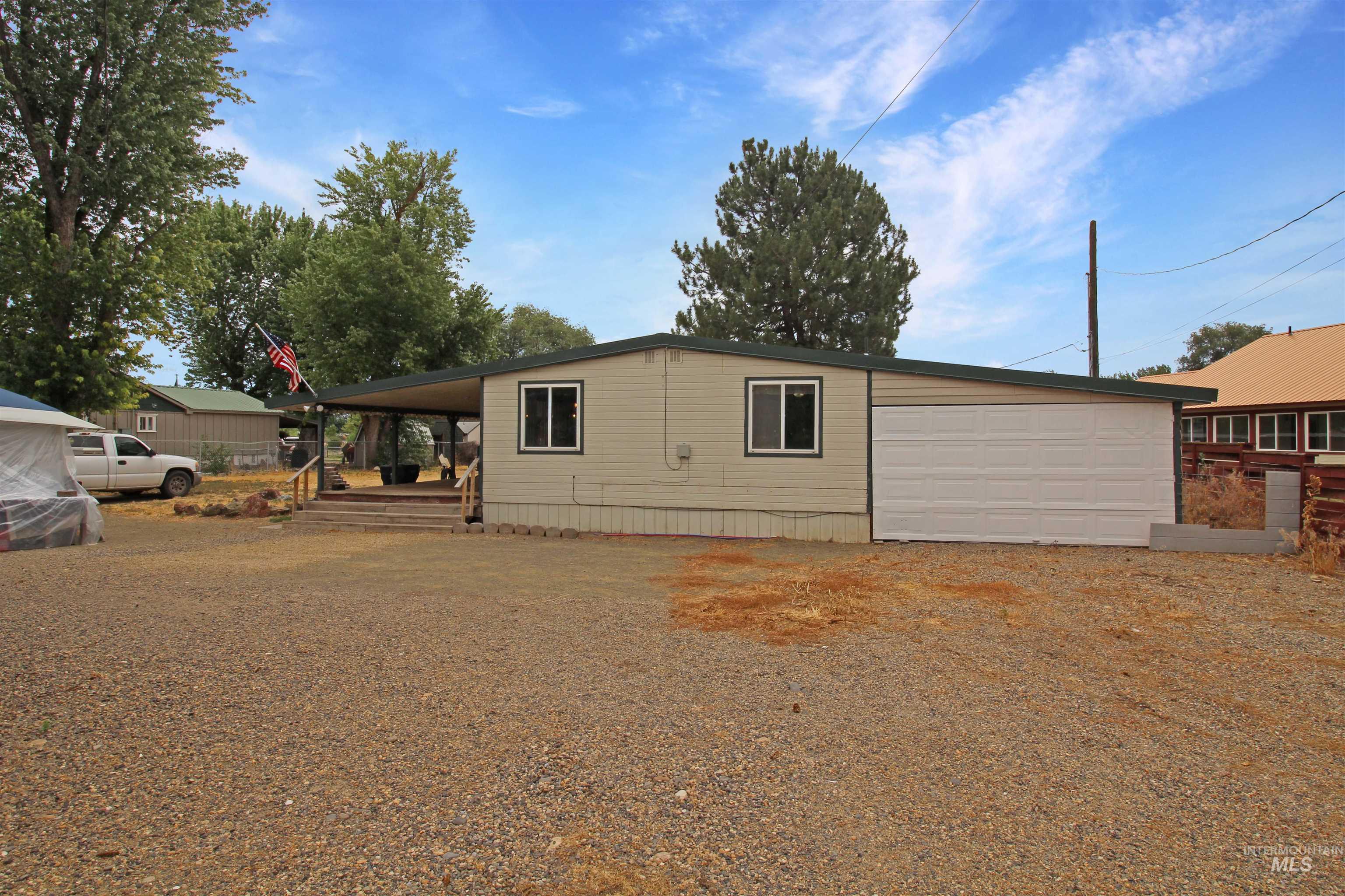 1265 Pioneer Property Photo 26