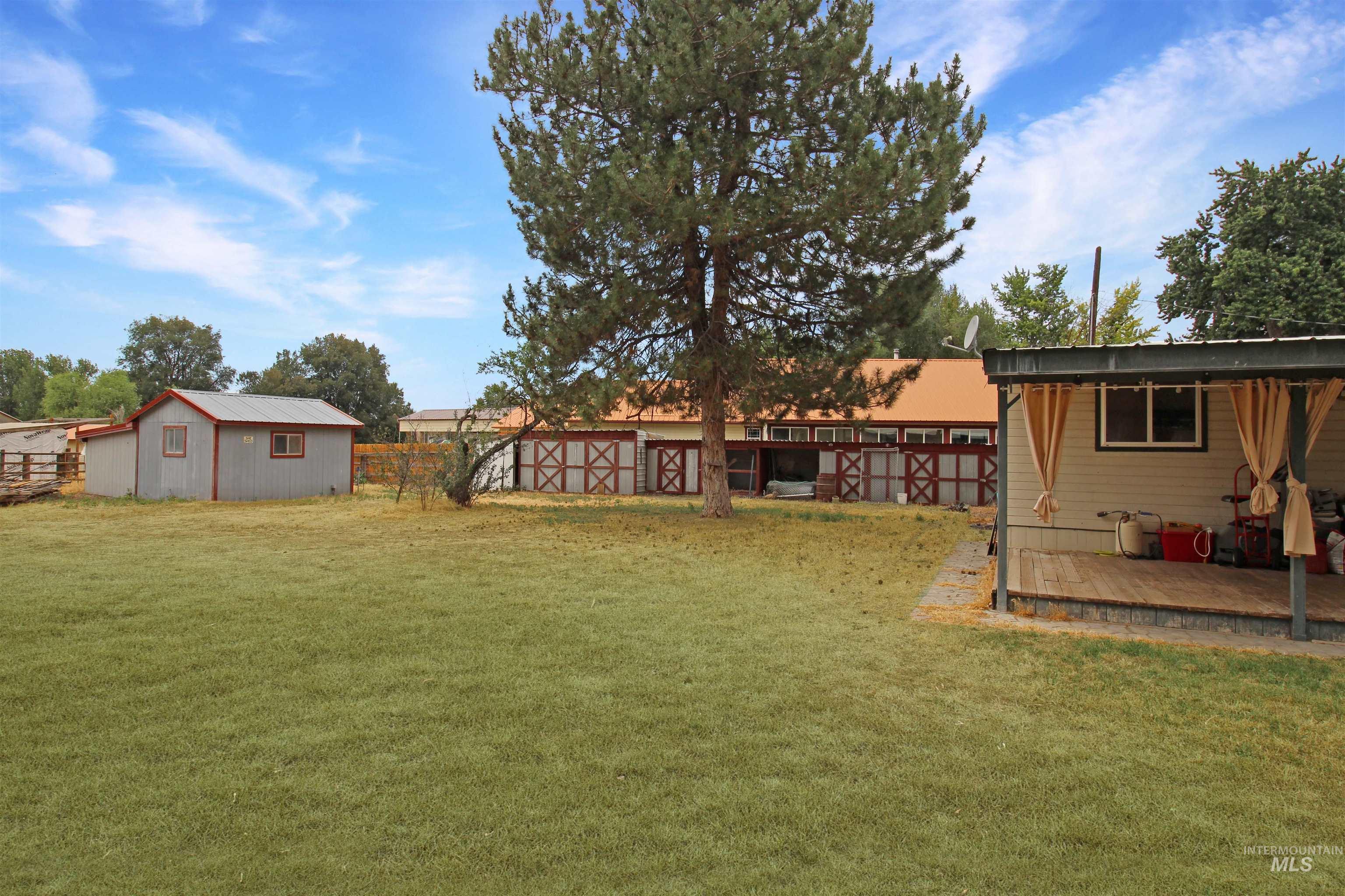1265 Pioneer Property Photo 27