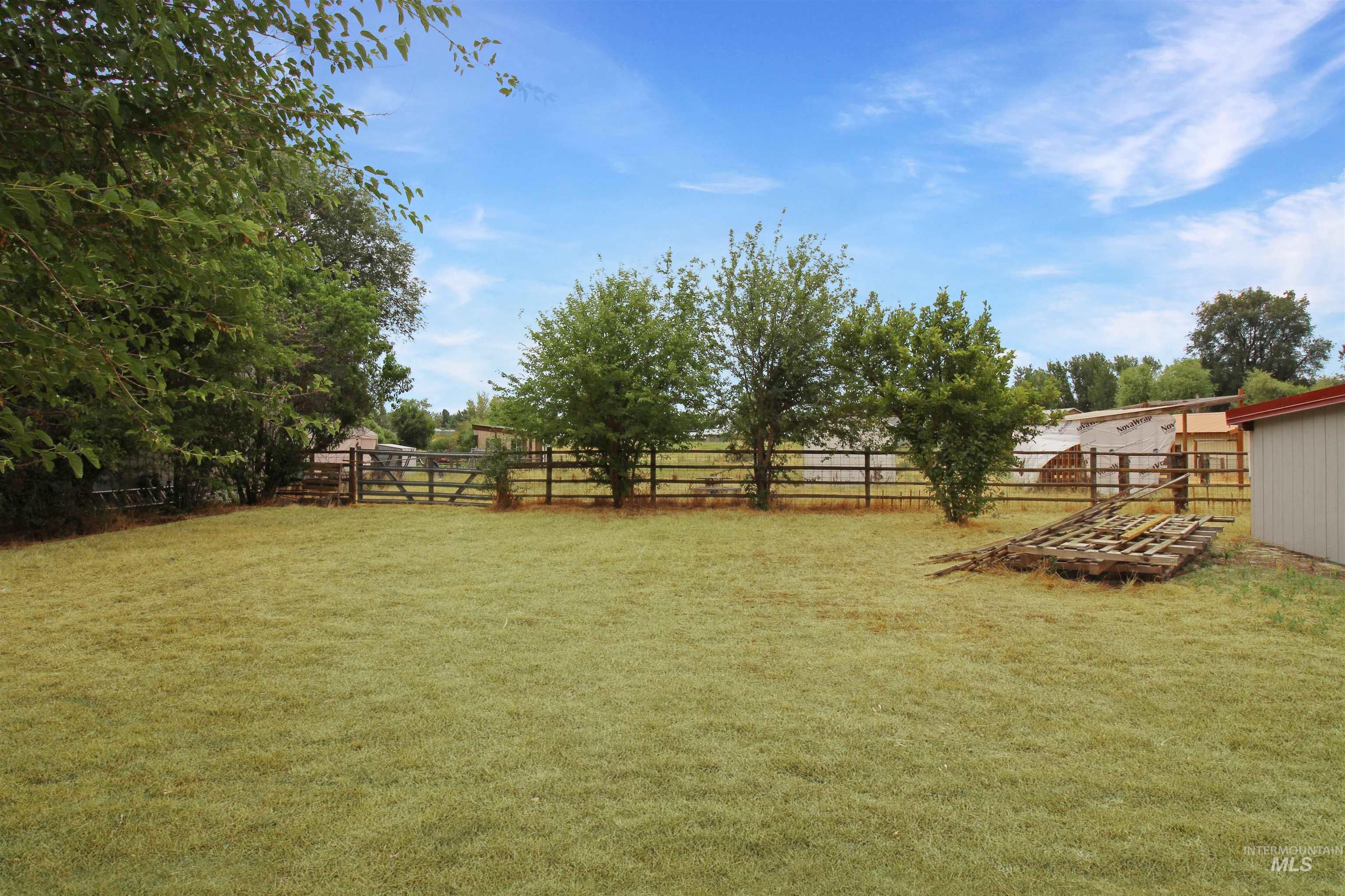 1265 Pioneer Property Photo 29