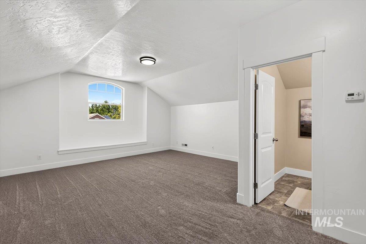1299 La Reata Way Property Photo 22