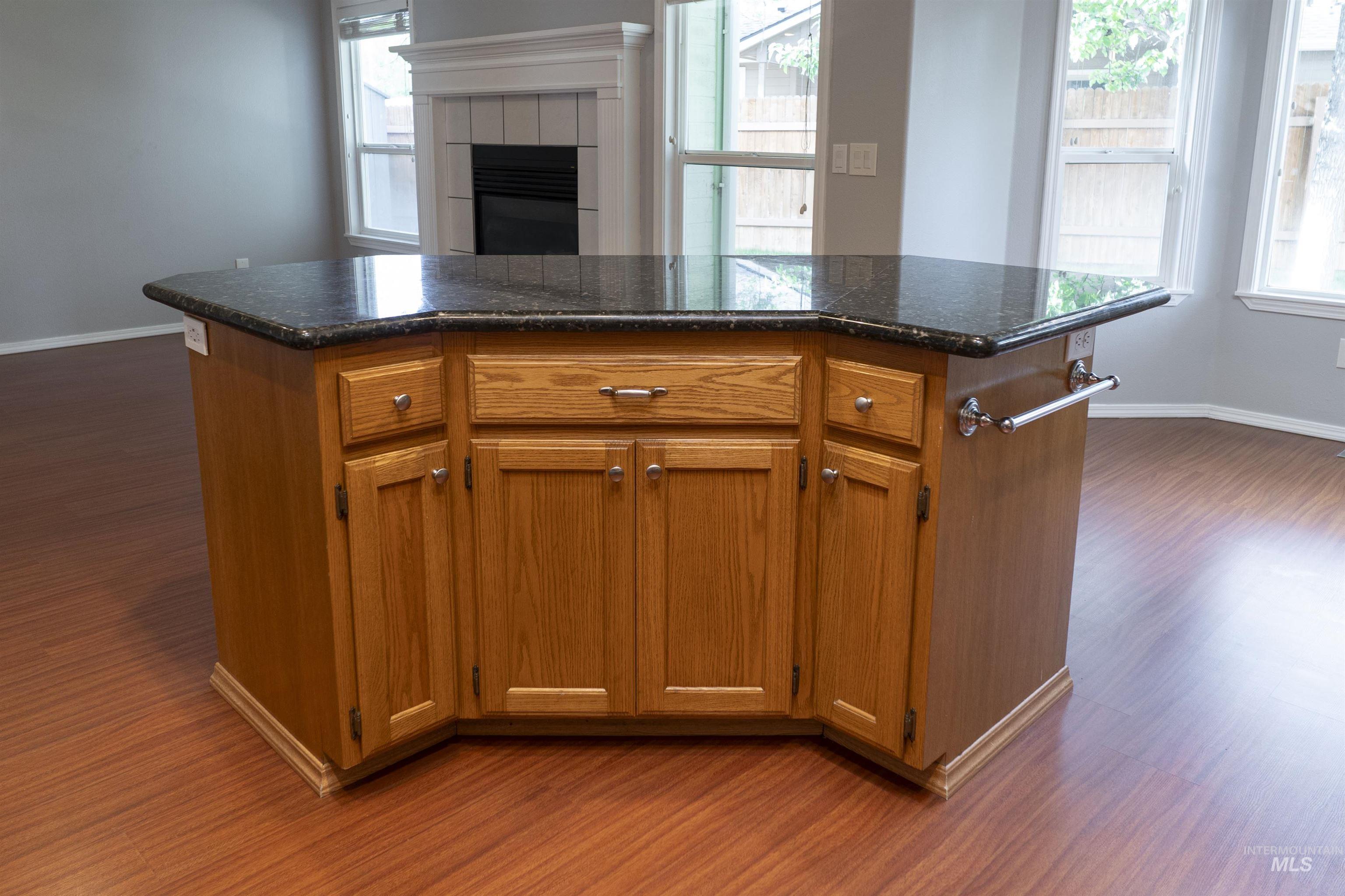3810 E Anemone Property Photo 11