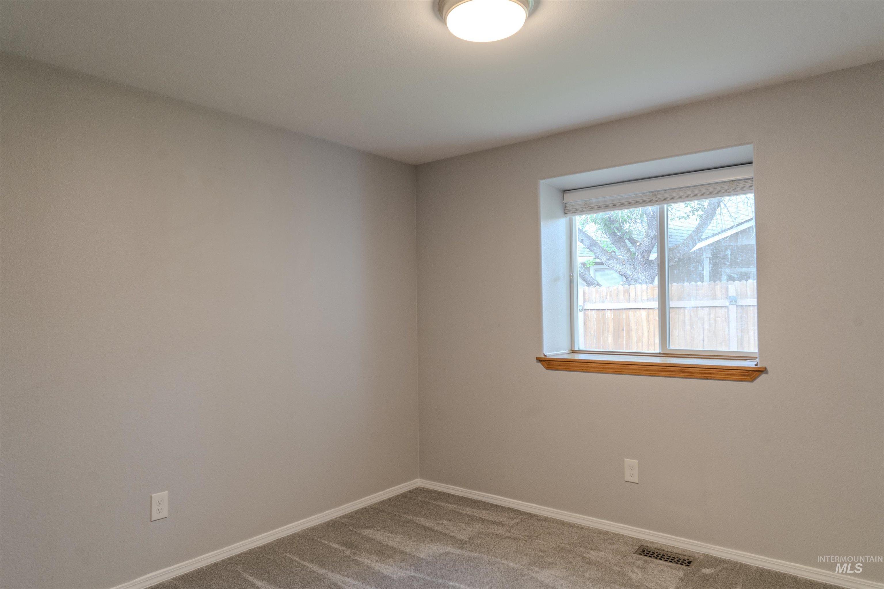 3810 E Anemone Property Photo 29