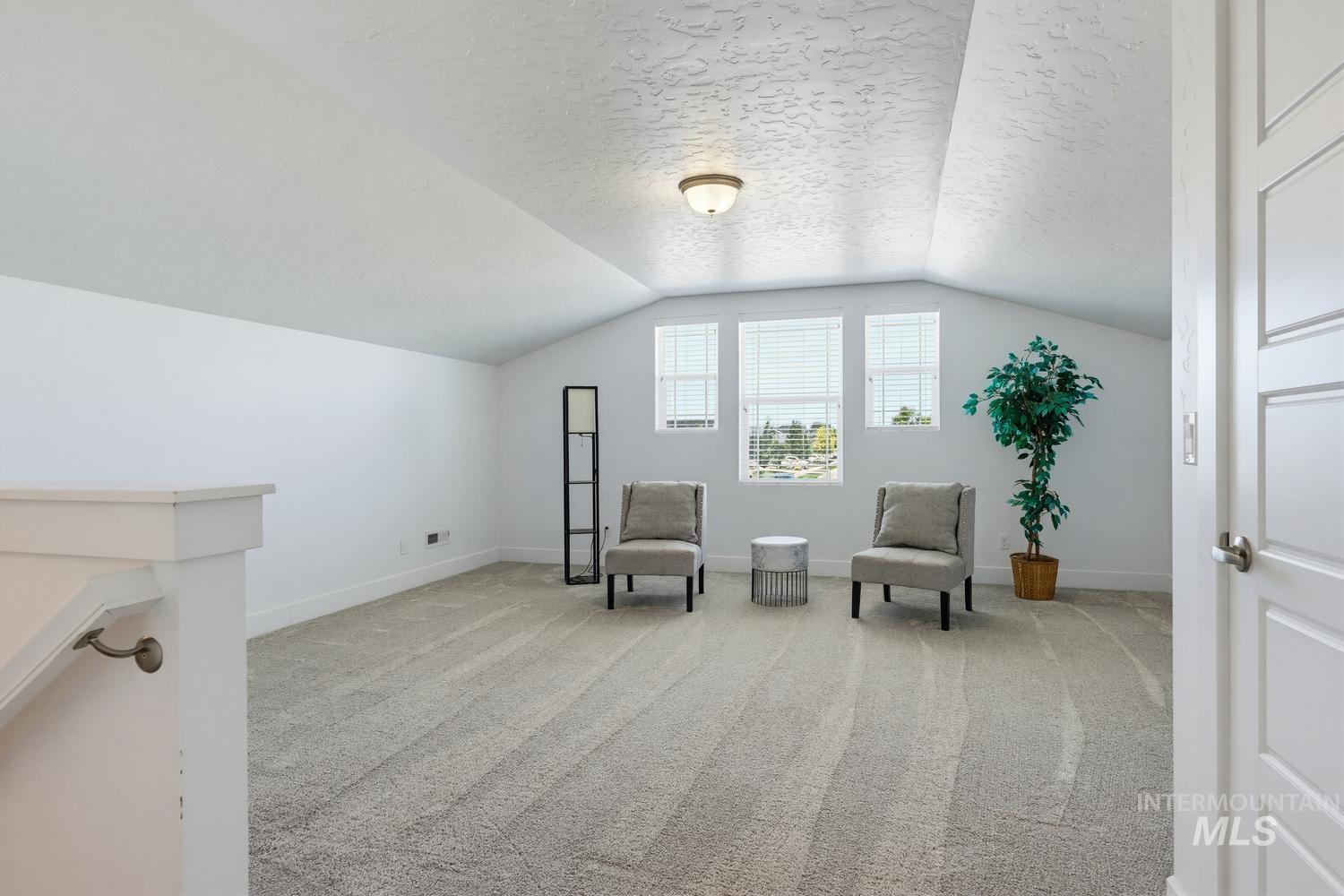1191 E Whig Dr Property Photo 39