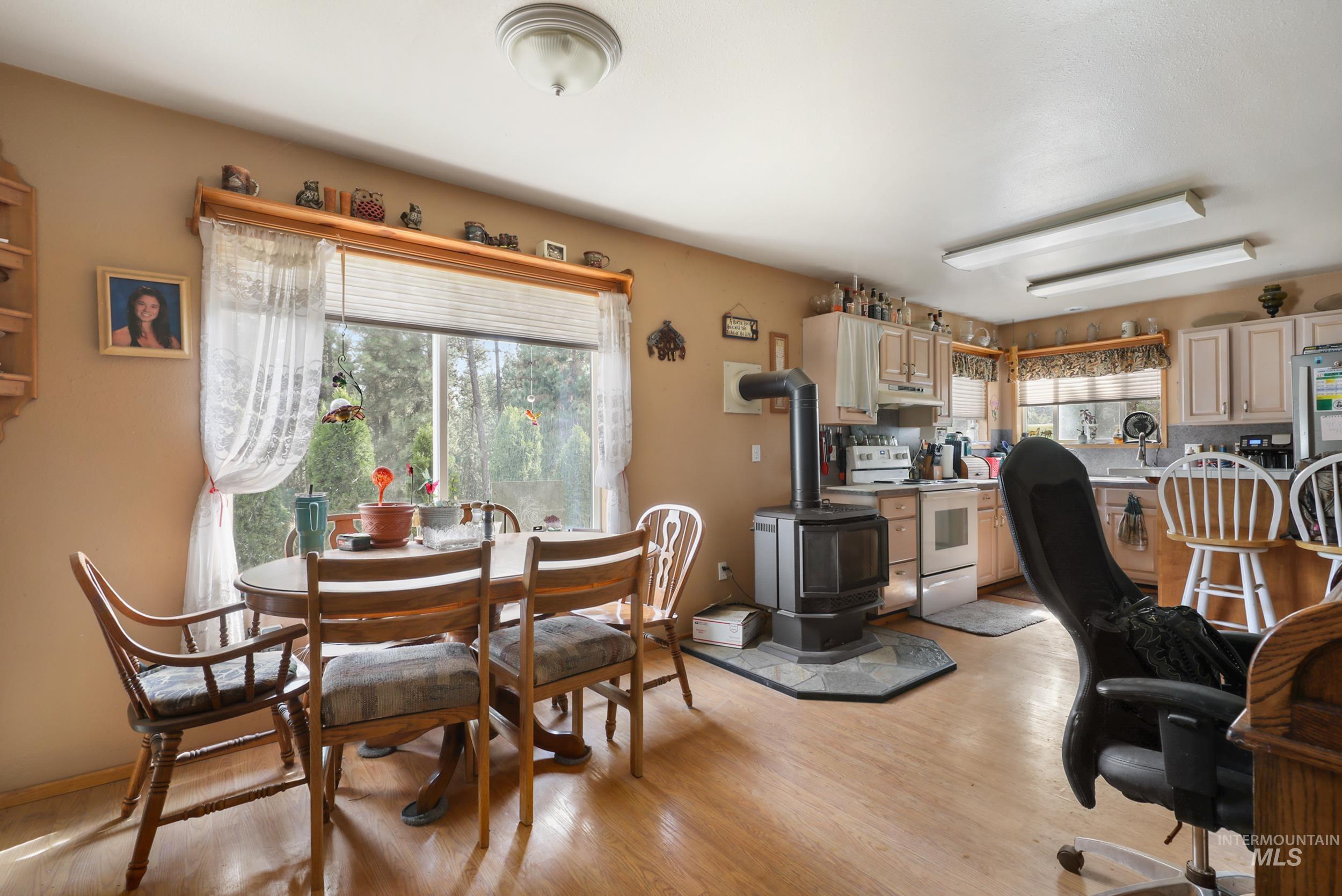 301 Mcbeth Property Photo 6