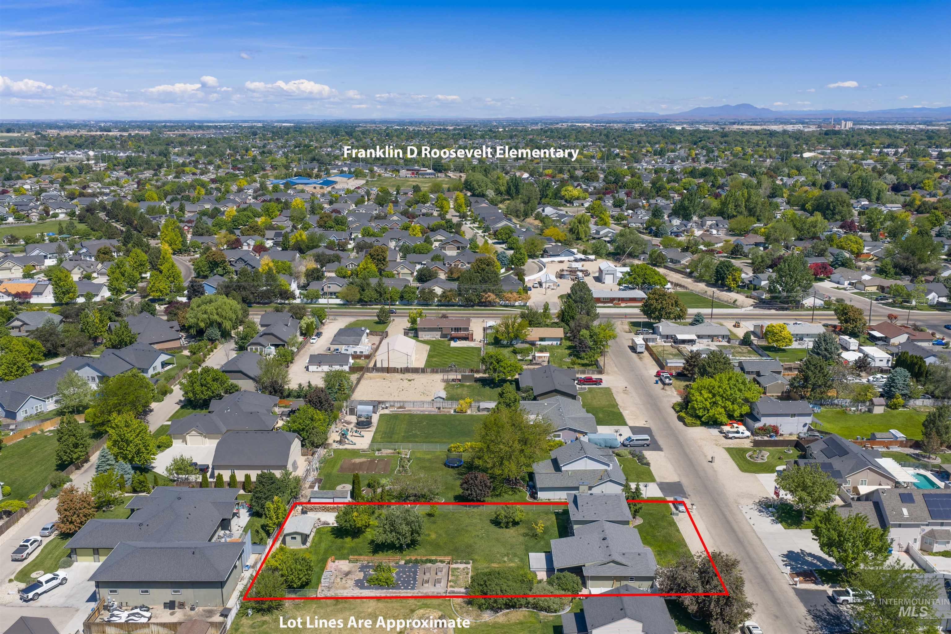 915 S Camas Street Property Photo 46