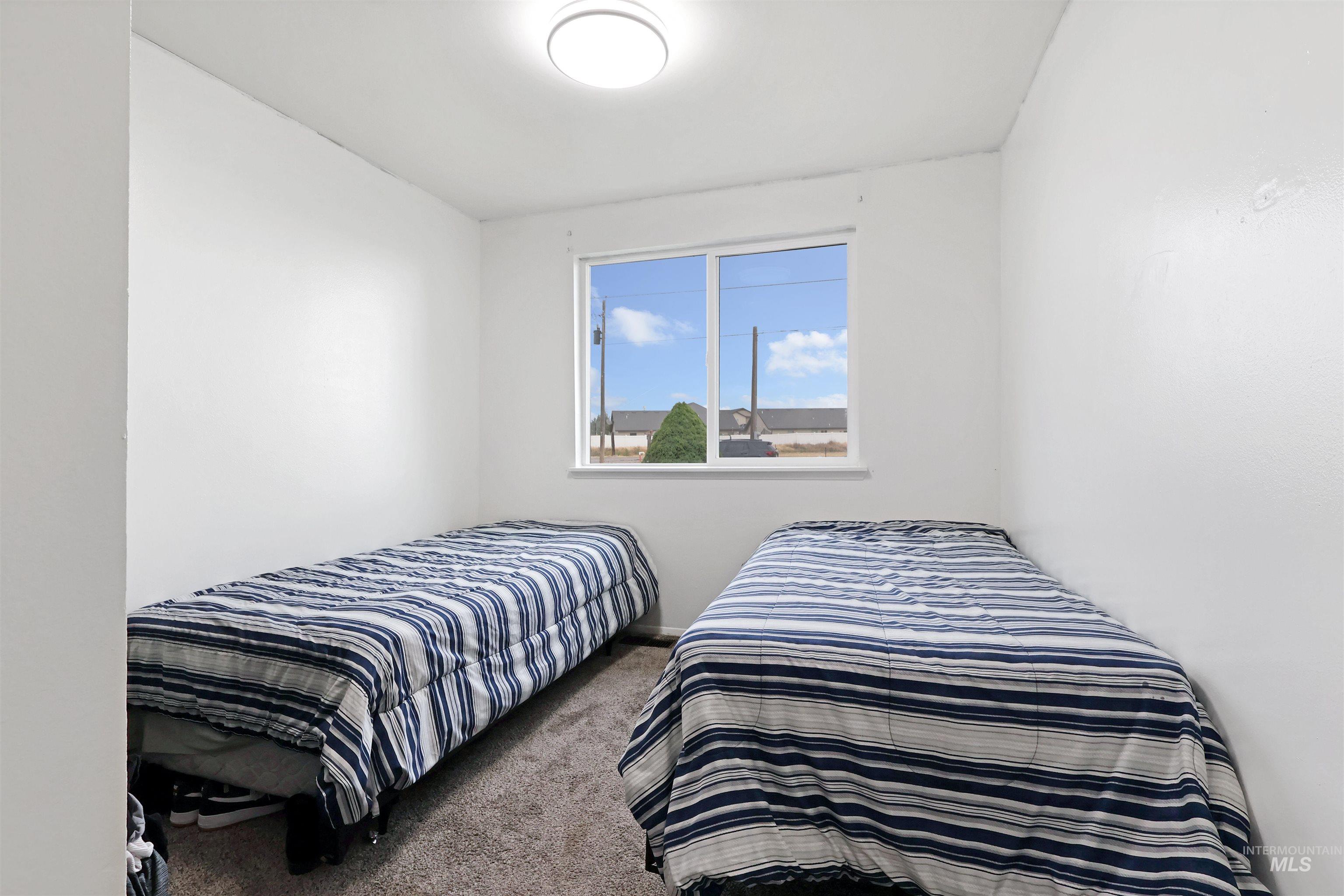 2631 Park Ave Property Photo 16