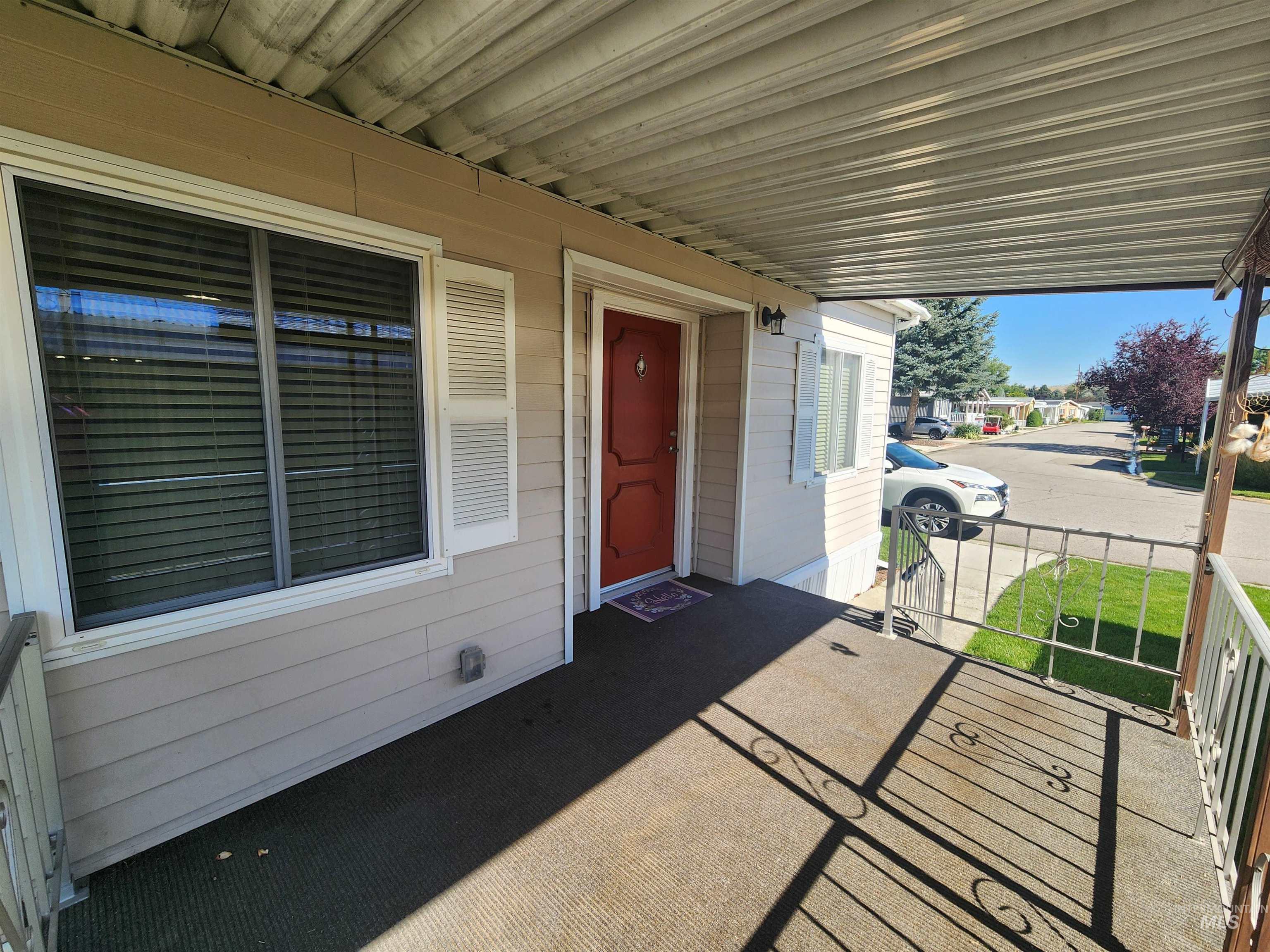 8075 Appomattox Property Photo 6