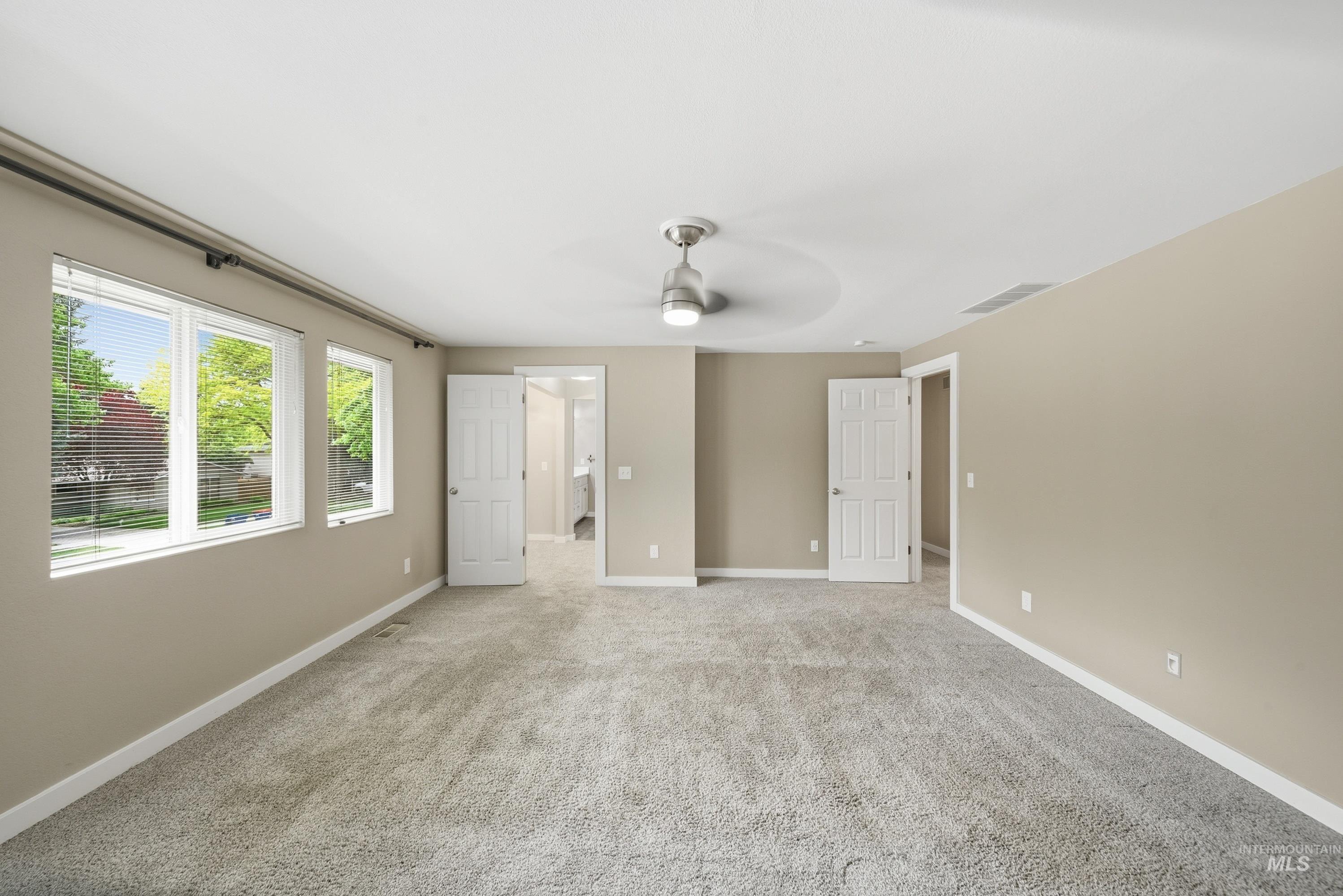 723 N Spyglass Way Property Photo 4