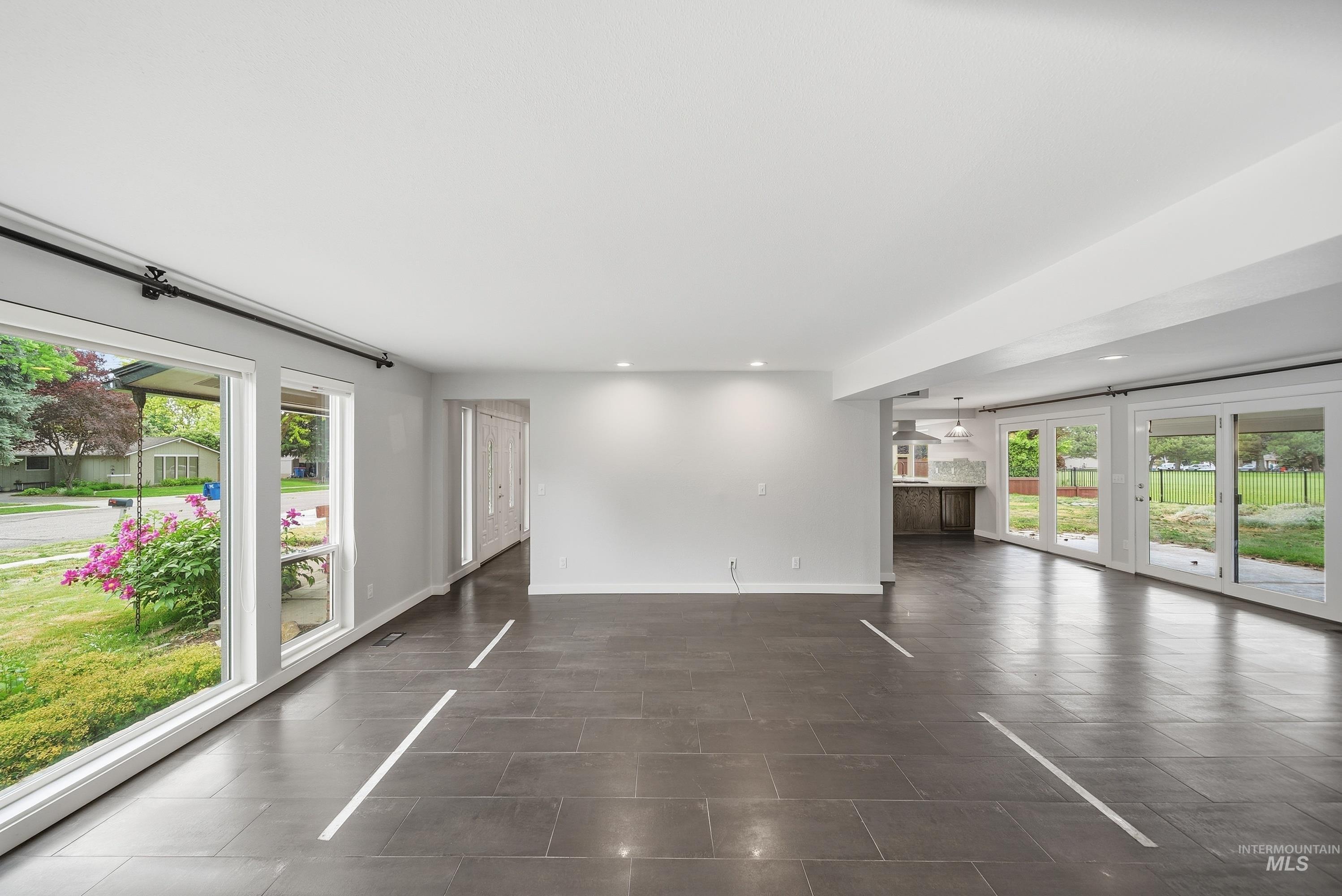 723 N Spyglass Way Property Photo 13
