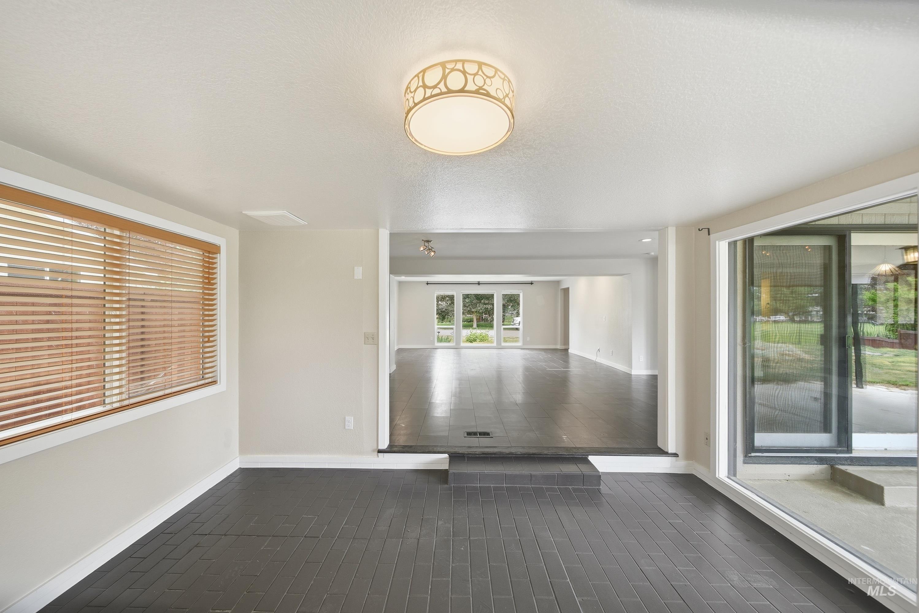 723 N Spyglass Way Property Photo 18