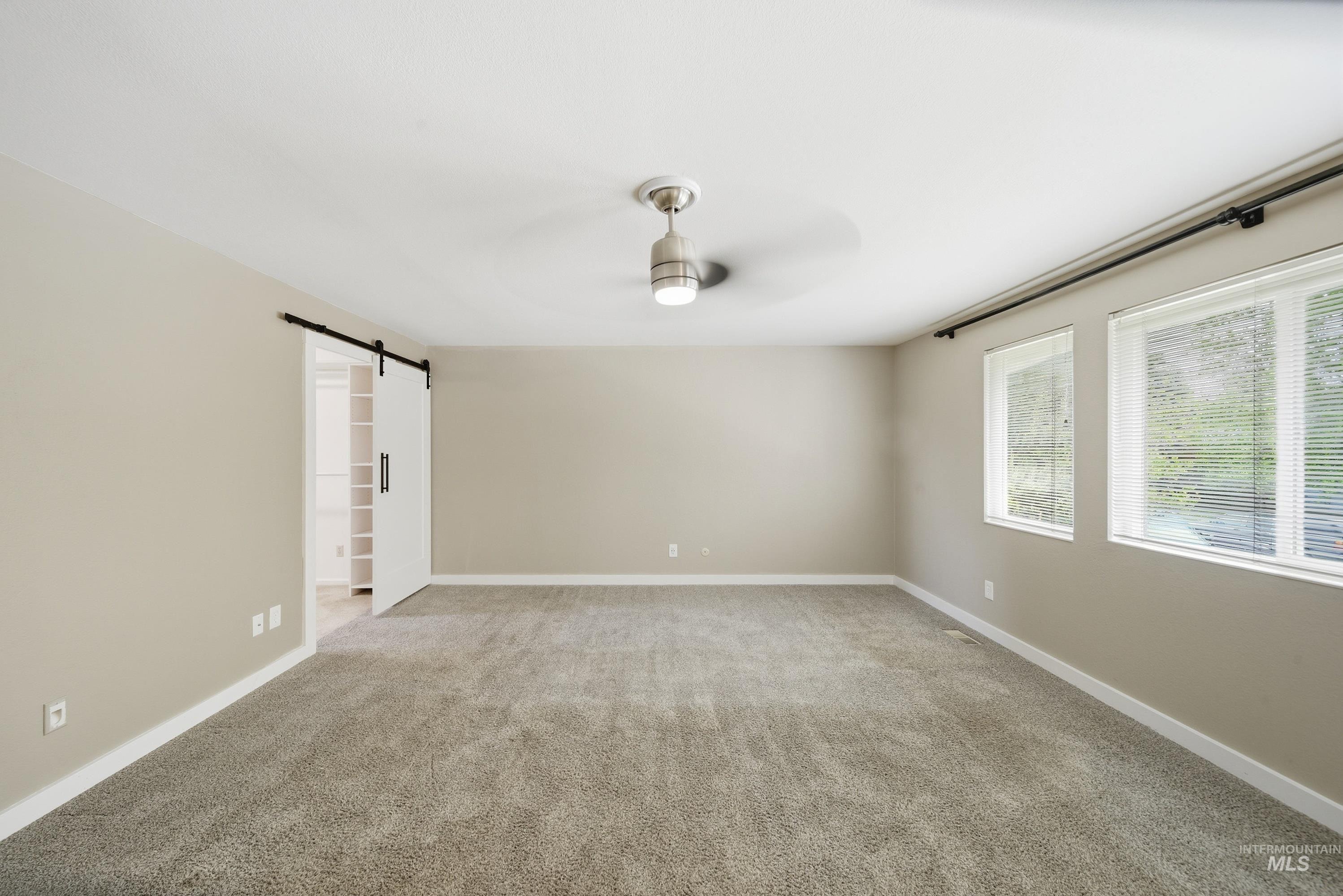 723 N Spyglass Way Property Photo 20