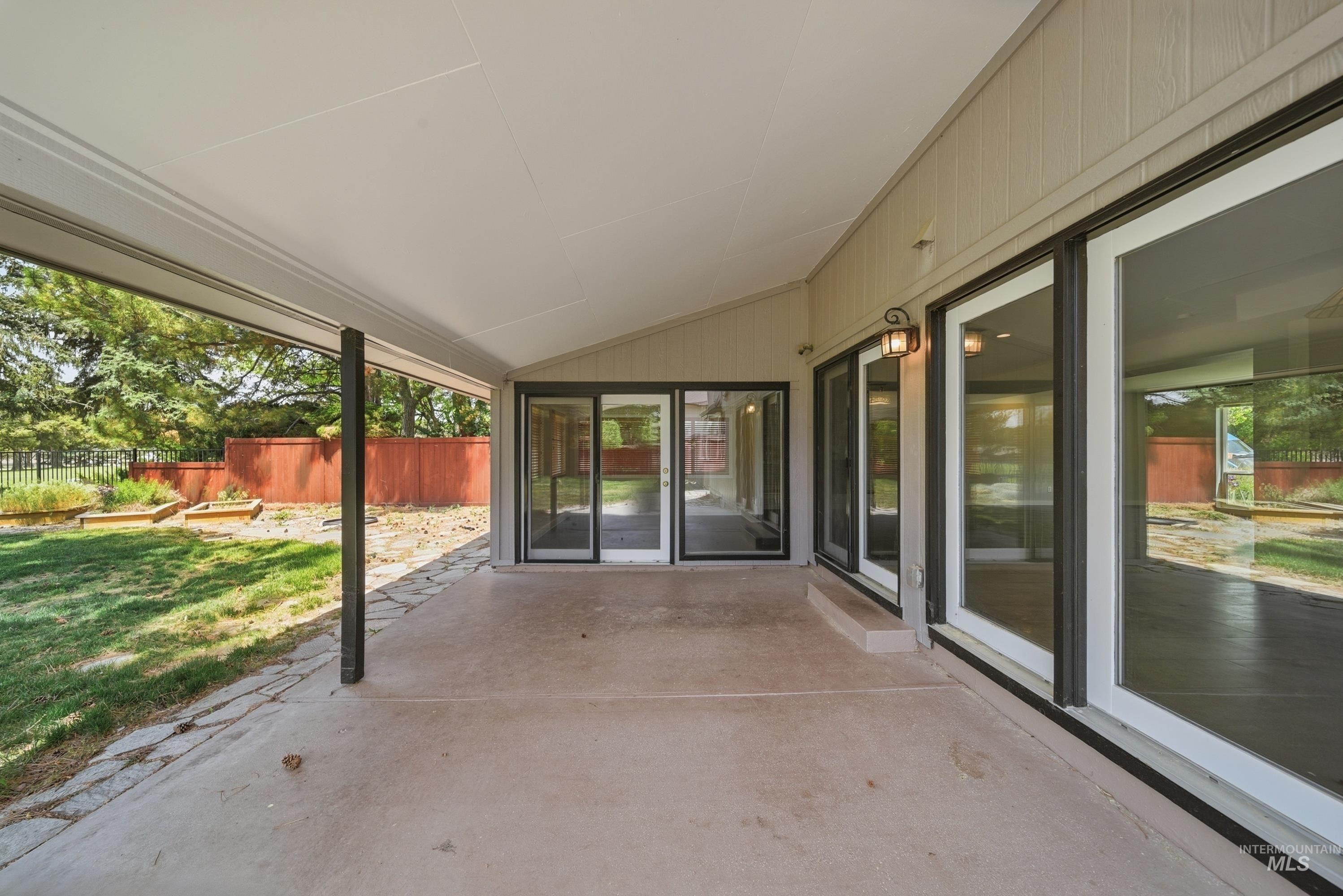 723 N Spyglass Way Property Photo 35