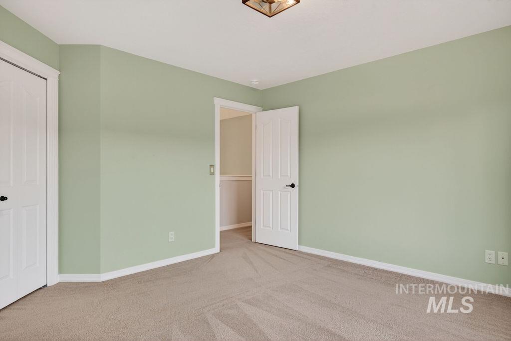 2910 S Mayflower Way Property Photo 29